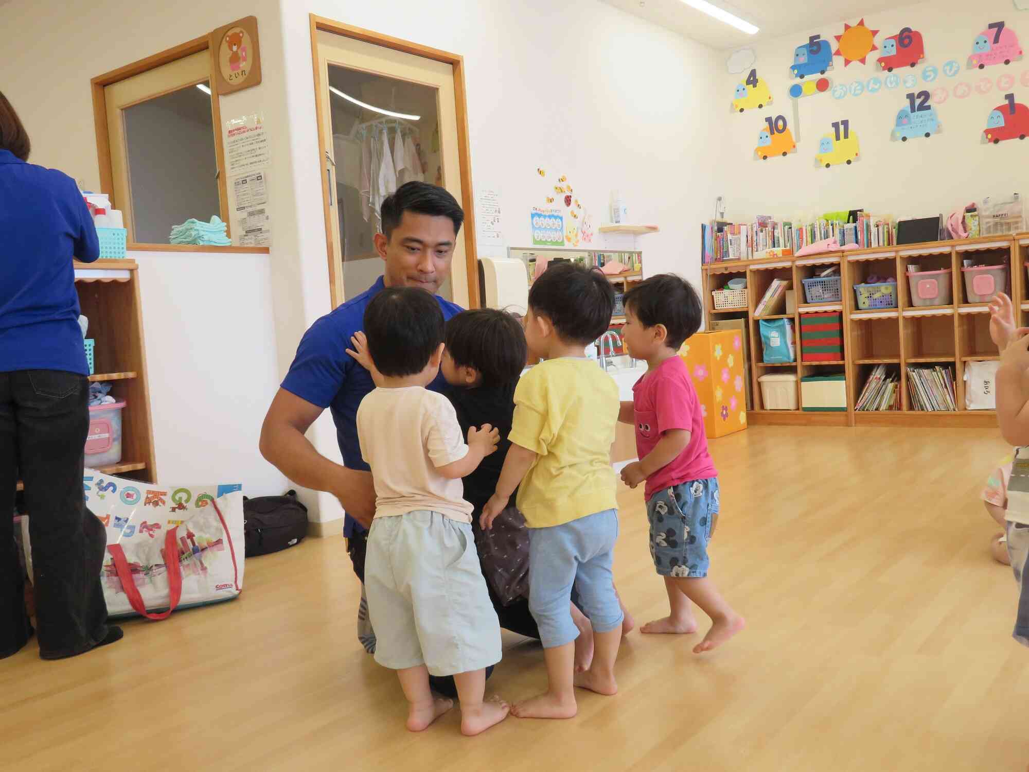 5月の英語教室｜ニチイキッズ佐野新都市保育園｜ニチイキッズ