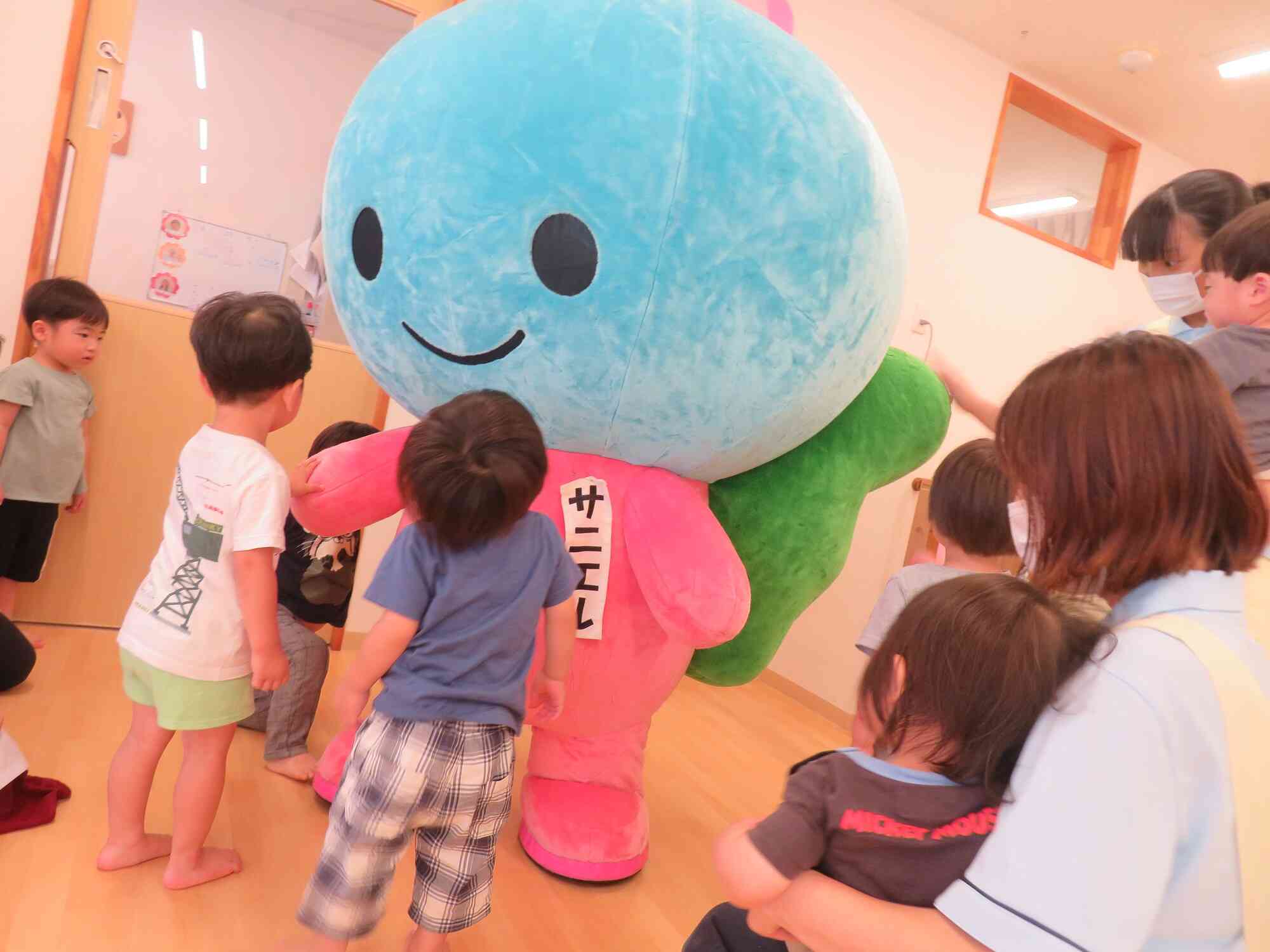 サニエル君の登場に大喜びです♡