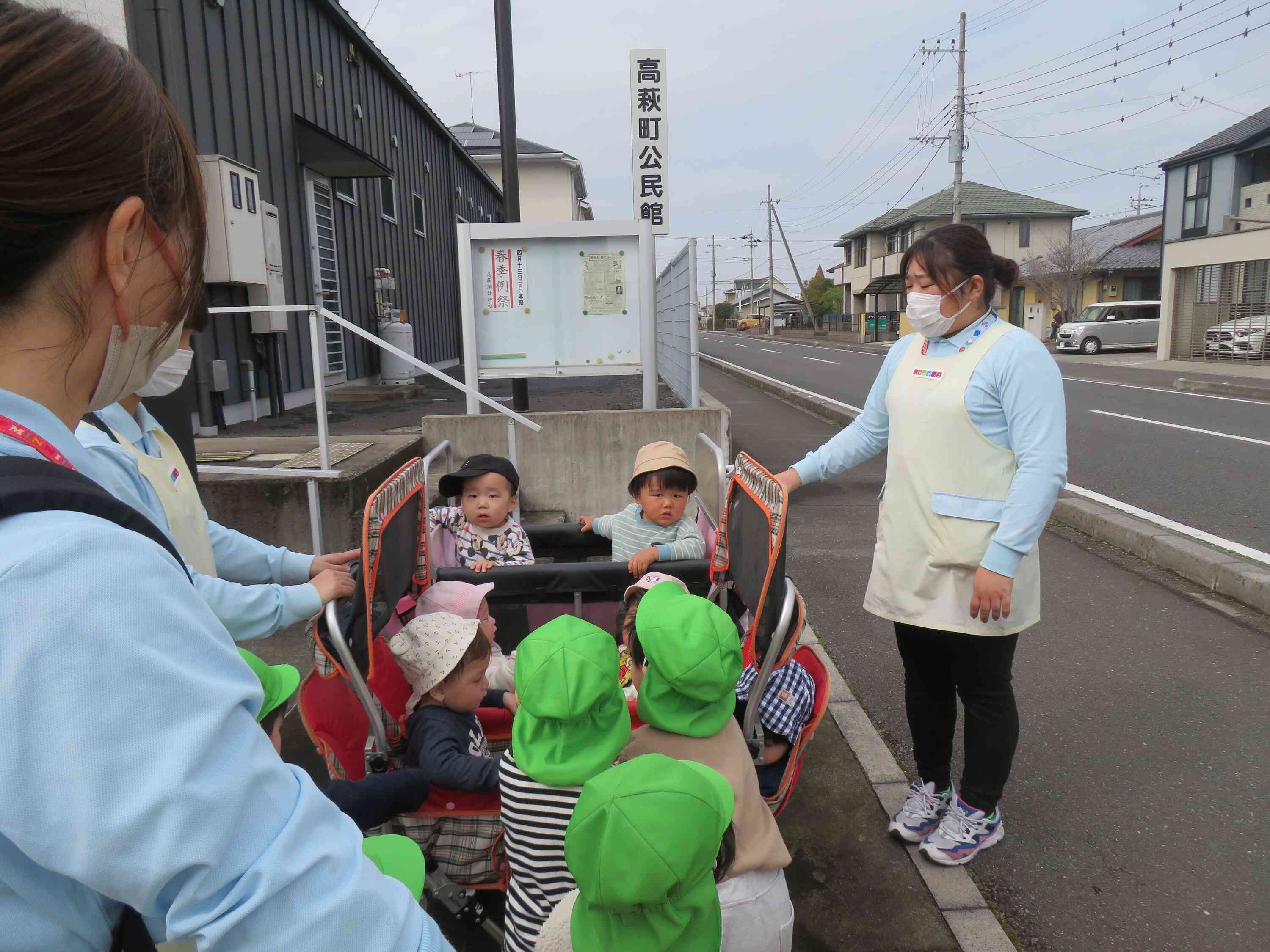 避難場所の公民館まで行ってきました。