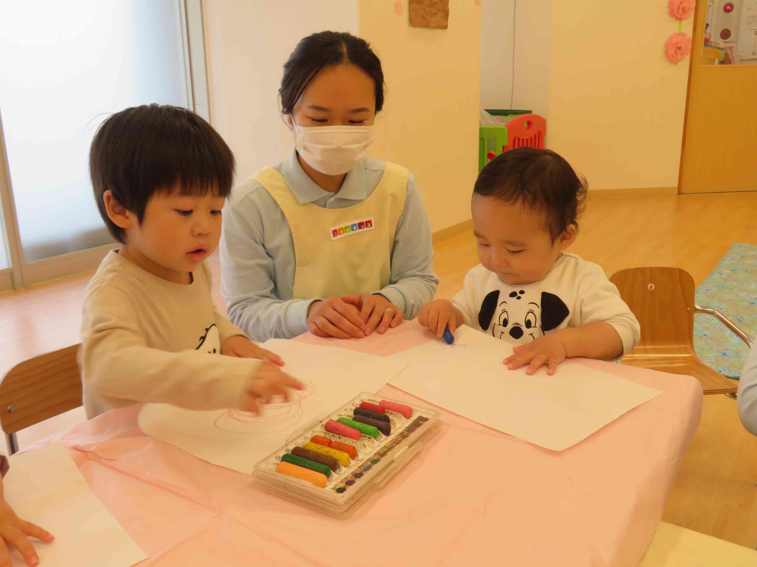 「この色使ってみようかな?」