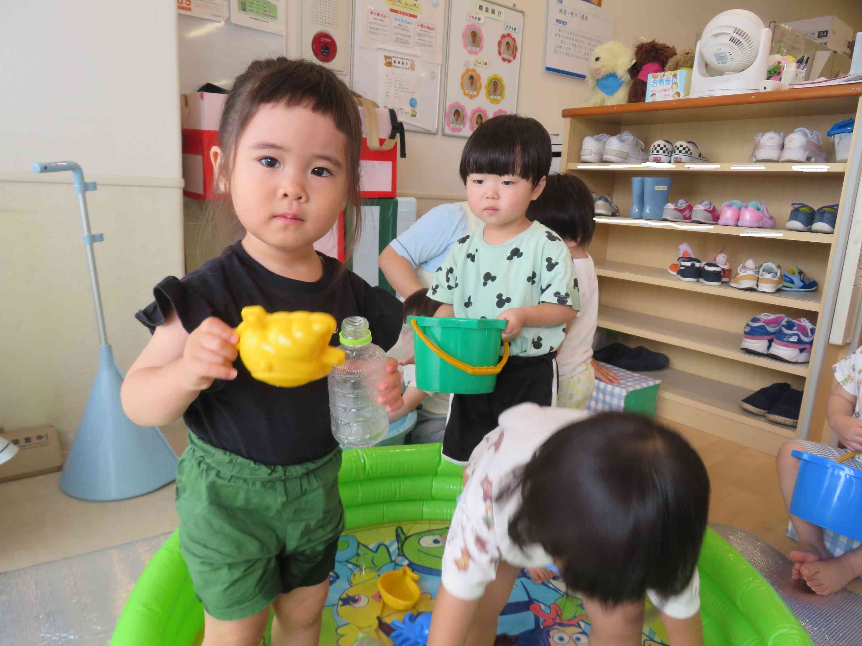お水はやっぱり気持ちいなぁ~♬