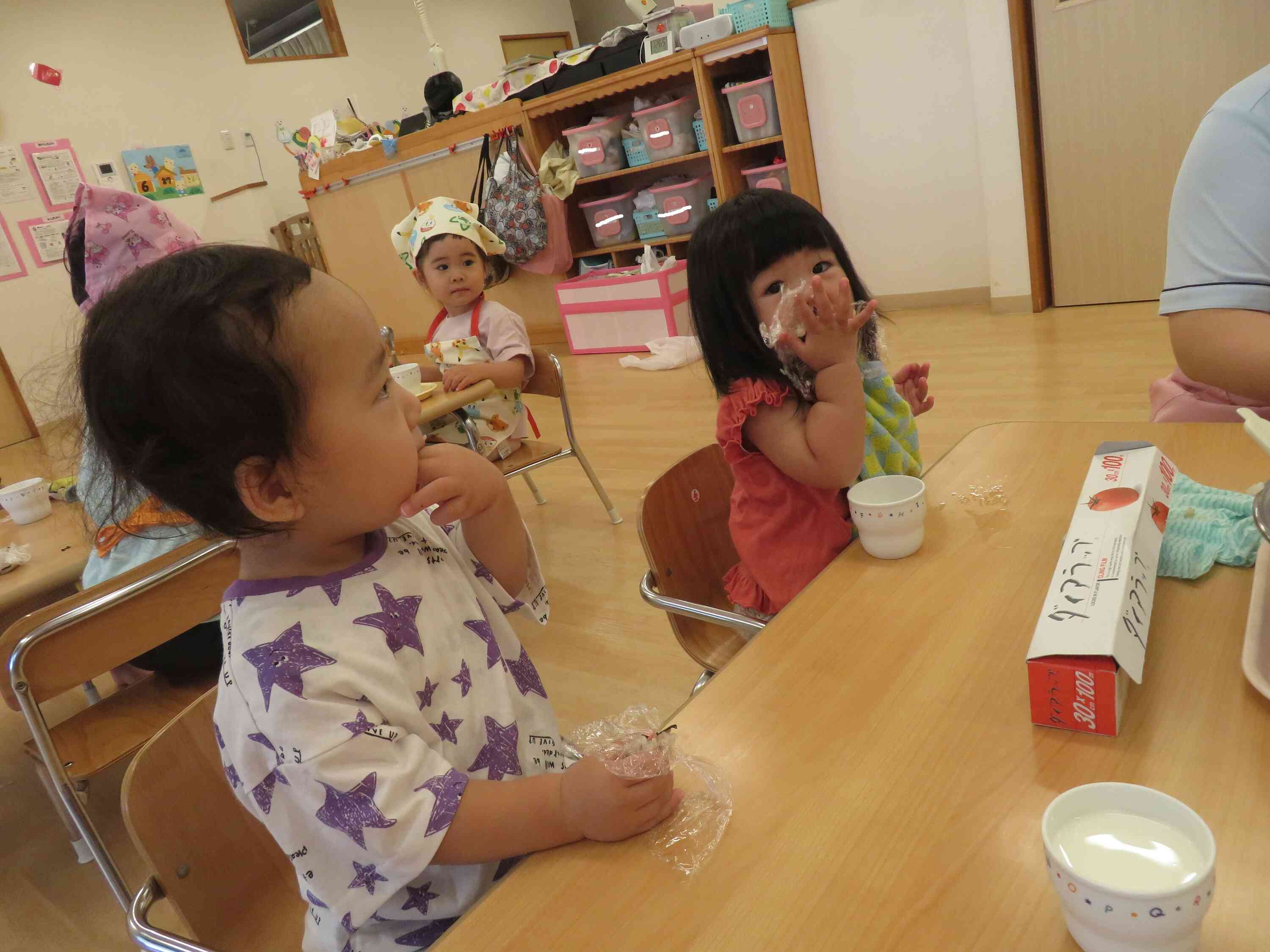 1歳児クラスのお友だちも美味しそうに食べていました♡