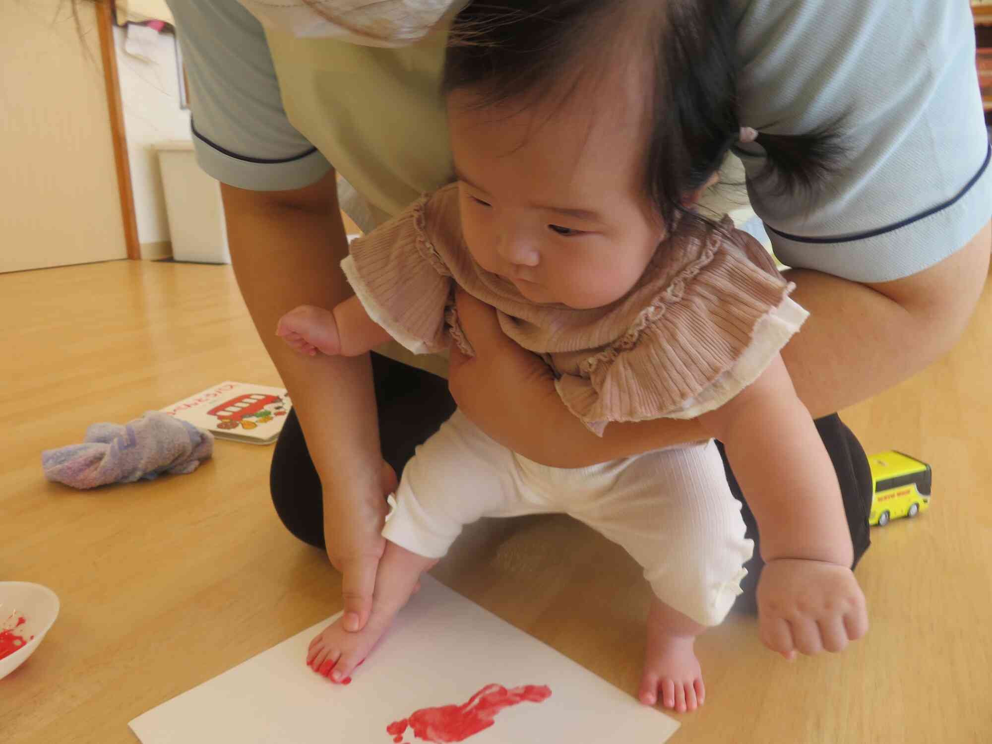 足型を上手にとれるかな〜！