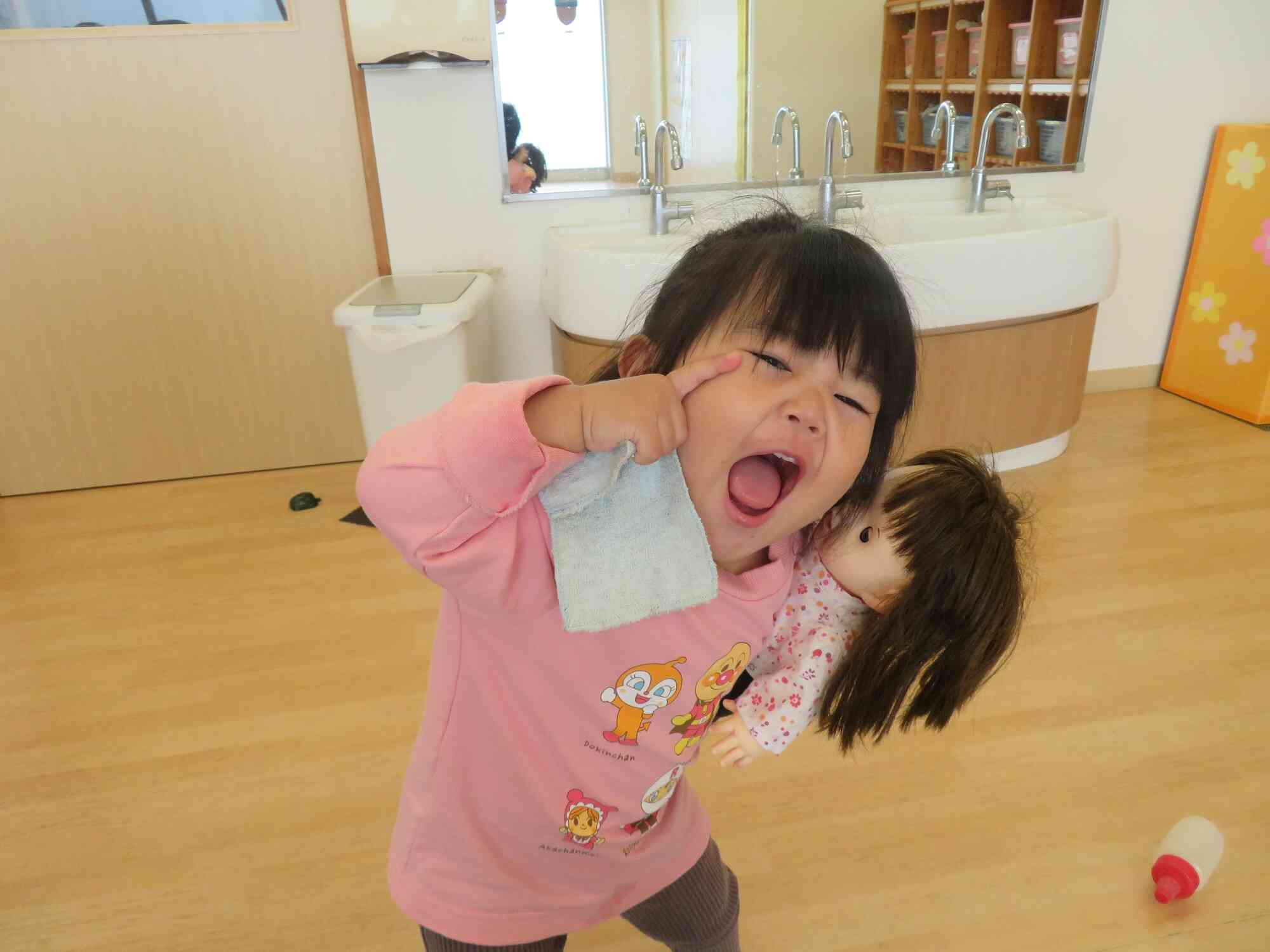 カメラを向けるとハイポーズ!