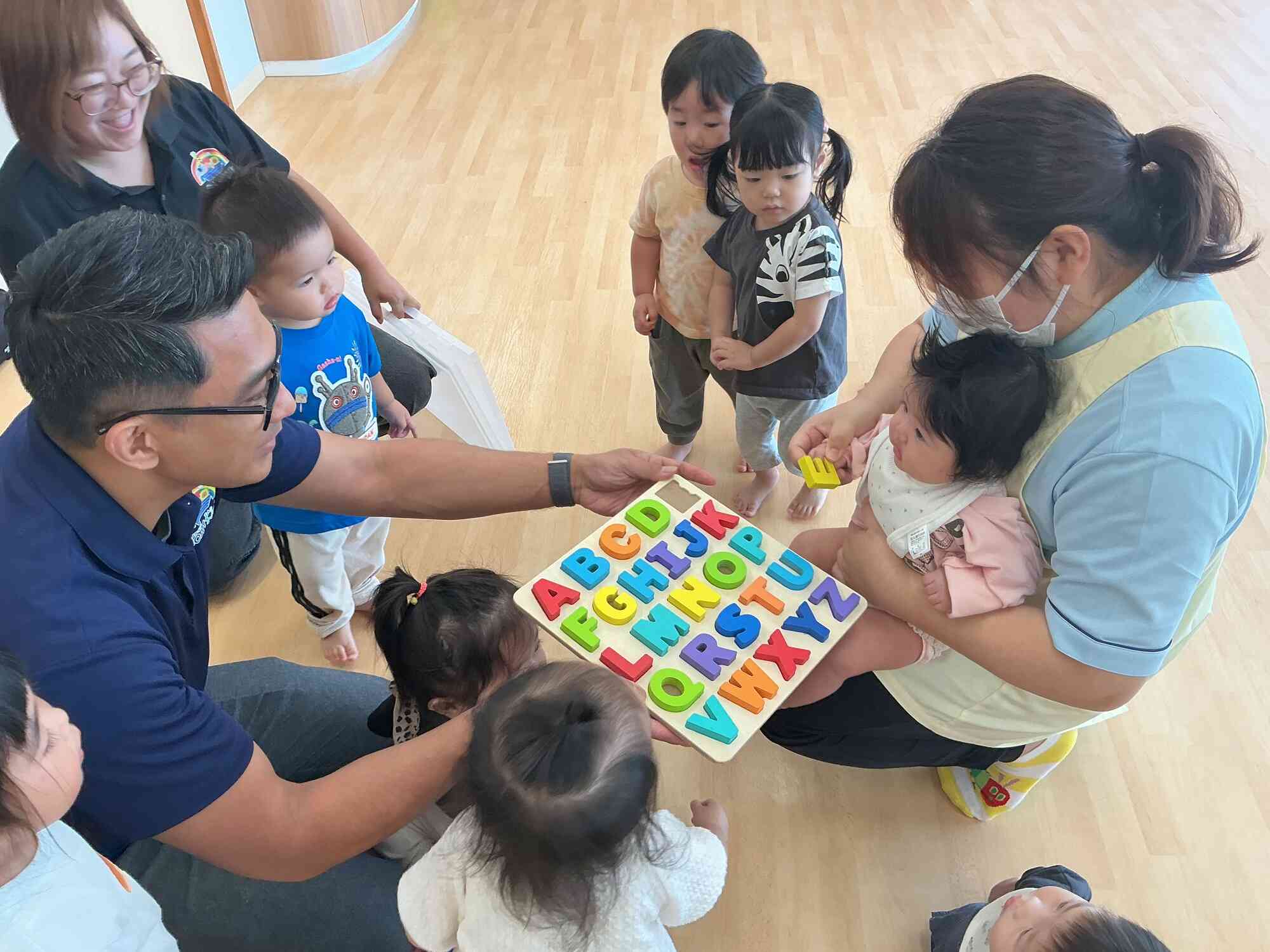 楽しい英語教室が始まります♪