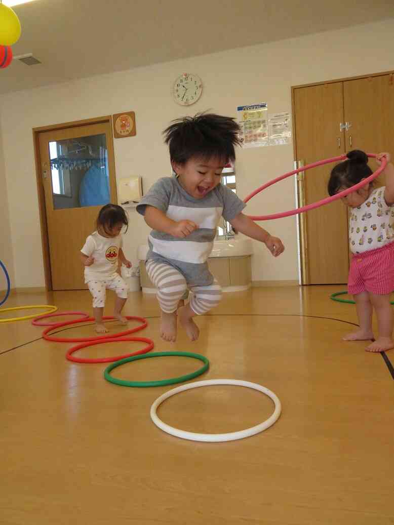 おもいっきりジャーンプ！！