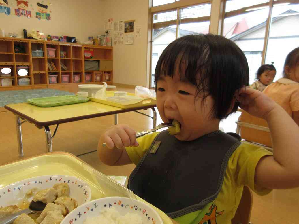 大きいお口でぱくっ！