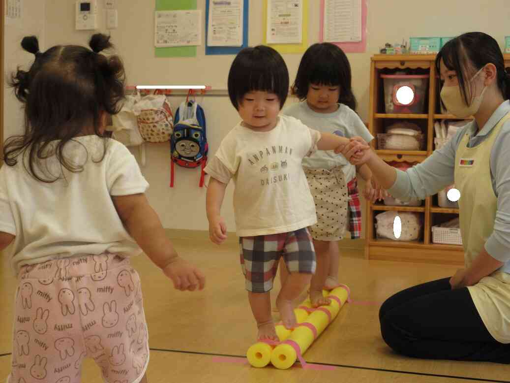落ちないように、そーっとね☆