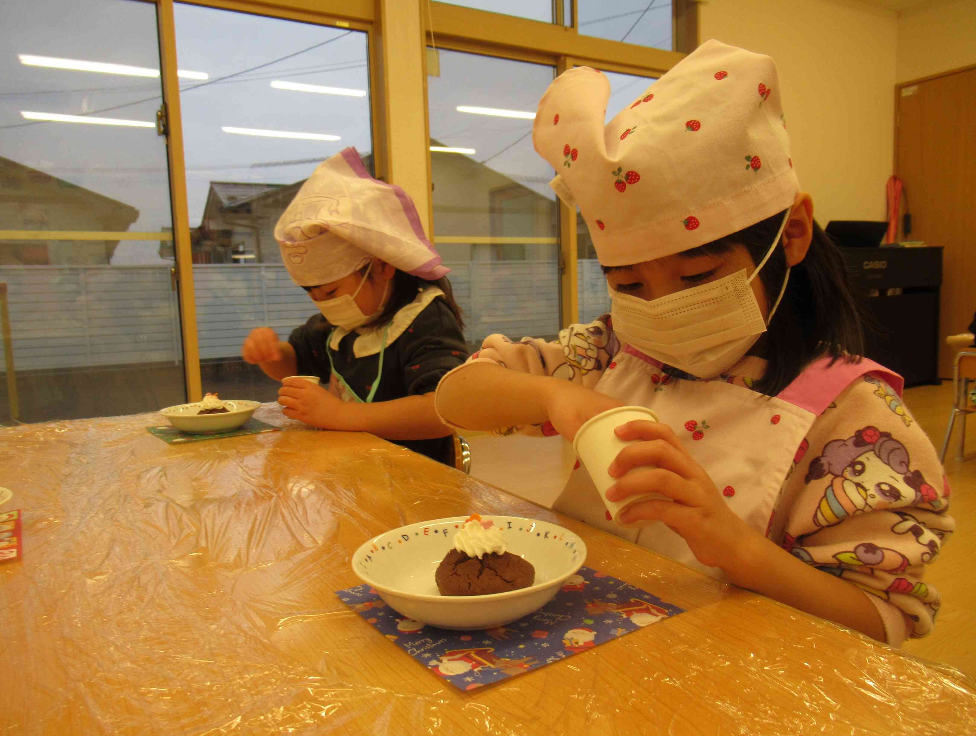 12月の食育活動（クリスマスクッキング）