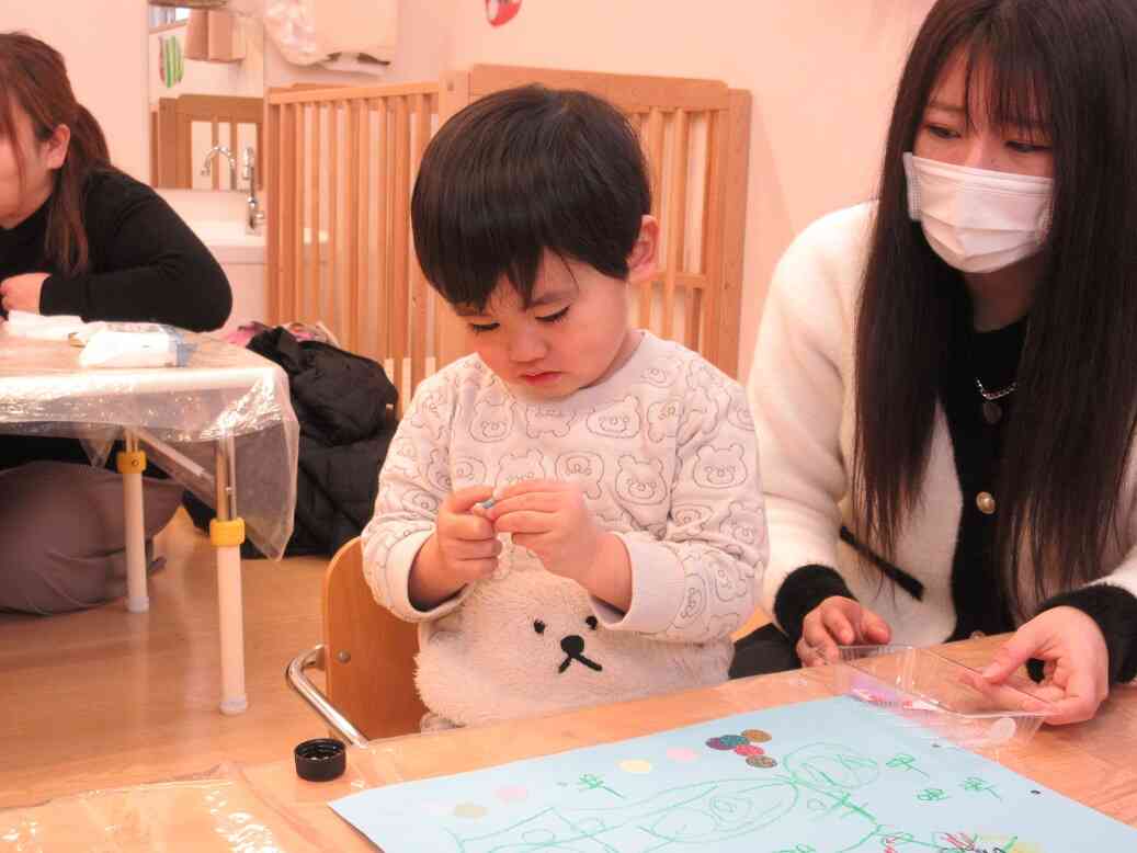 シールを貼るよ！