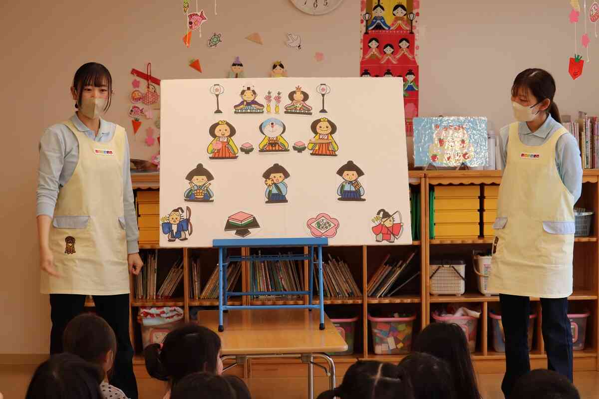 ひな祭り会では、おひなさまの間違い探しもしました！なにが違うかな？？