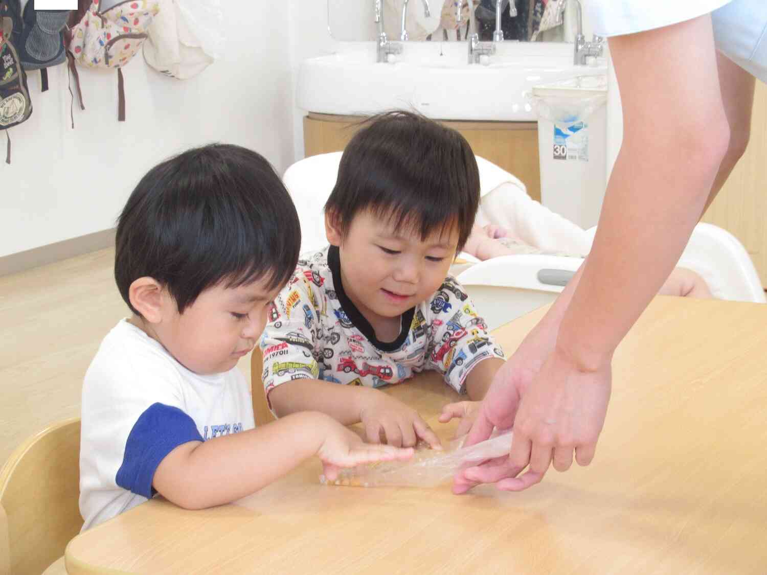 食育活動②～ポップコーンをつくろう！～