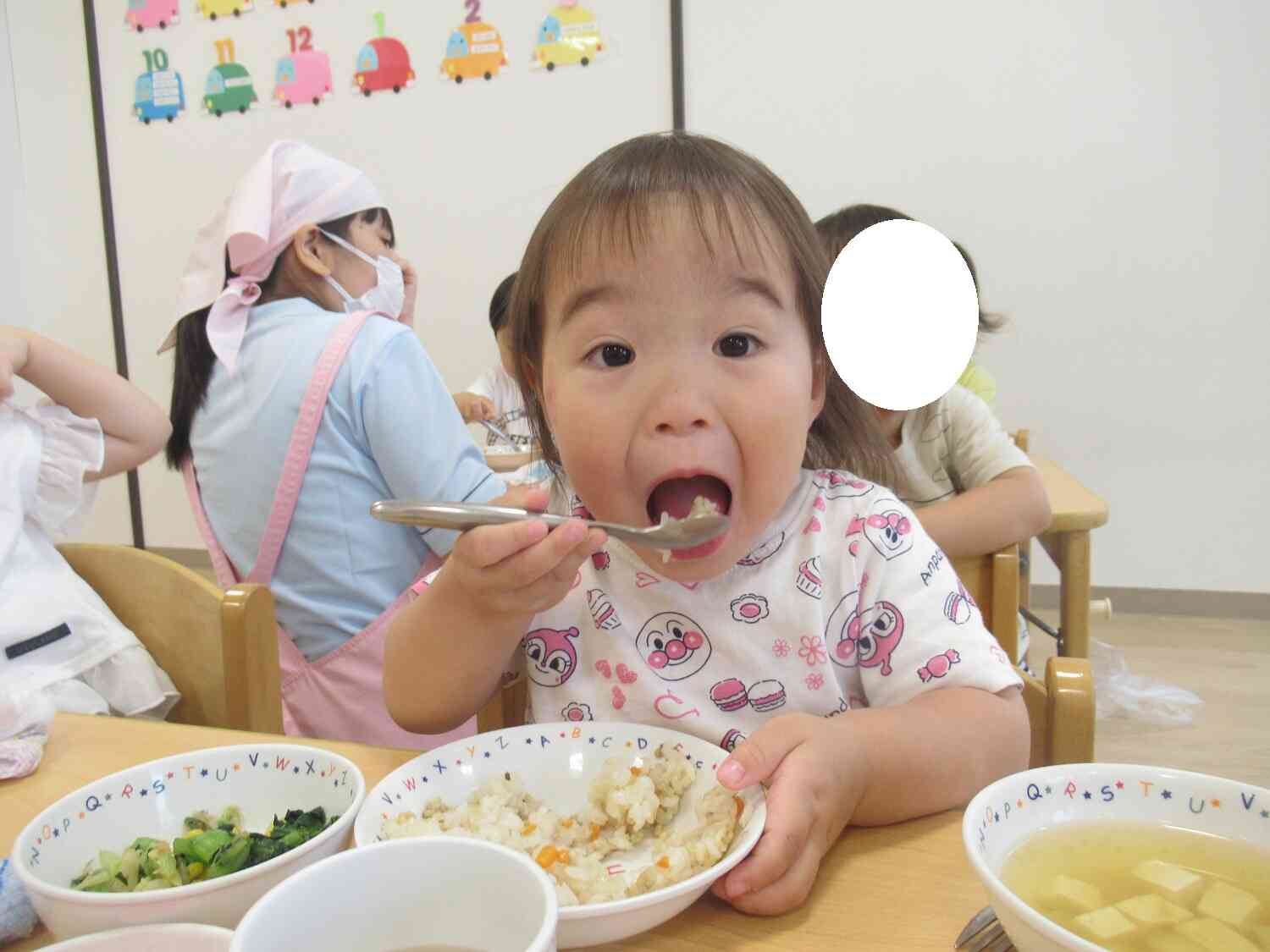 「いっぱい食べるぞ～！」