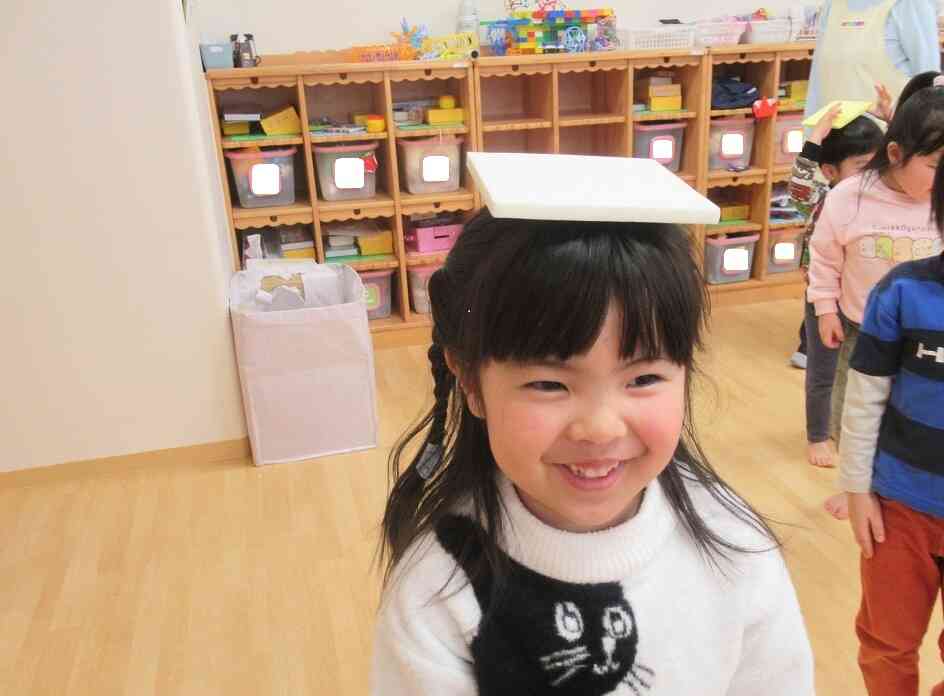 頭に板乗せても歩けるよ♪