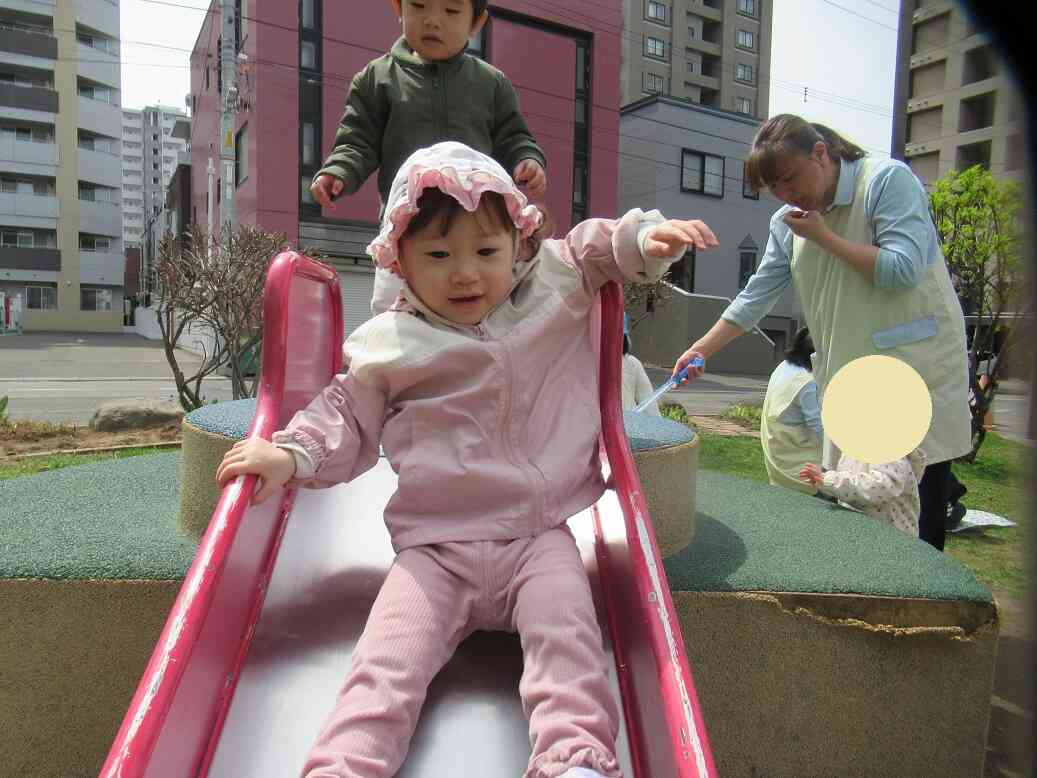 元気に公園で遊んできました！（乳児クラス）