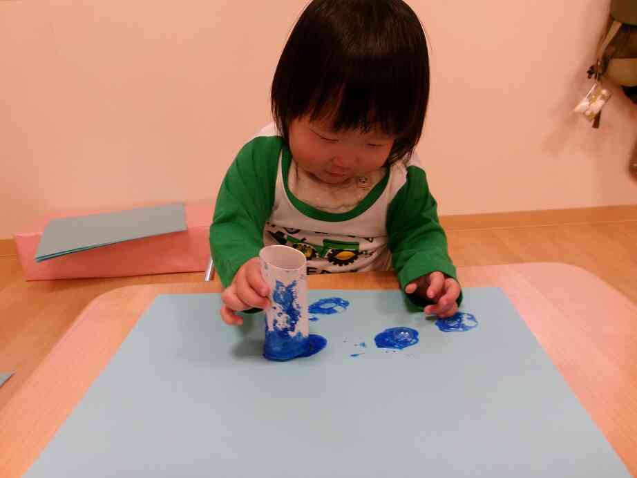 夏の製作をしました（１歳児）