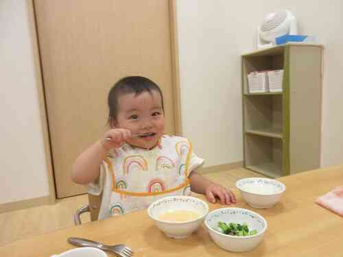 お食事のようす♪