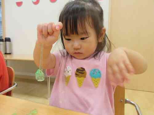 みんなスライムの感触を楽しんでいました♪