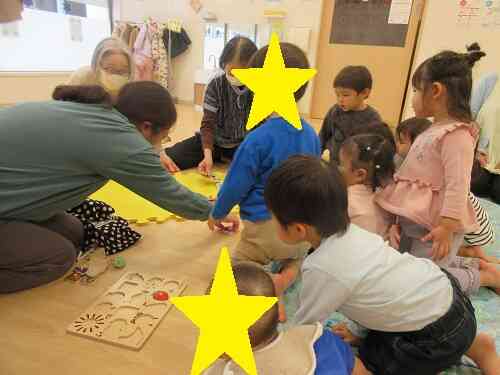 絵本の読み聞かせ会♪