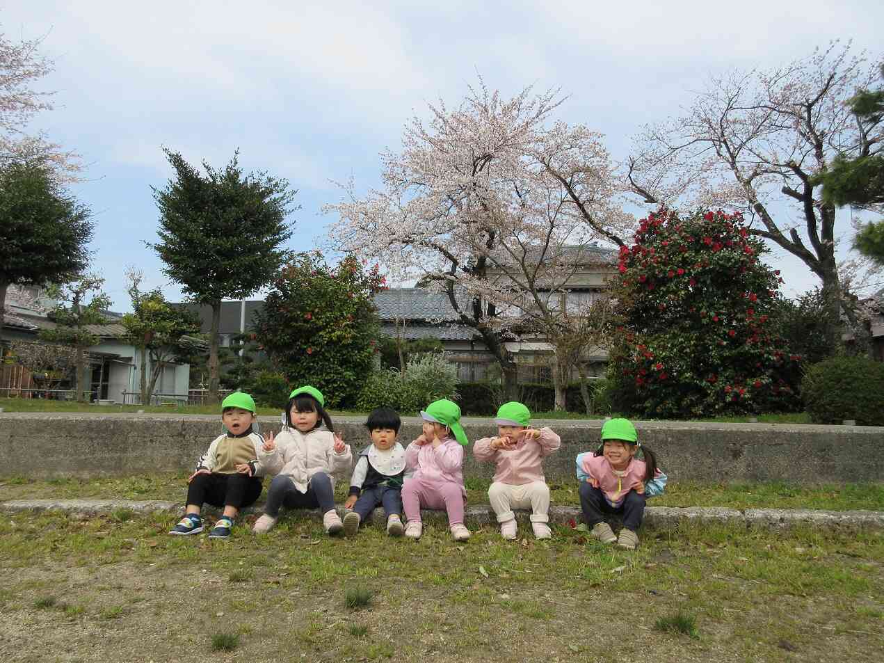 ハイポーズ♪～うさぎ組～