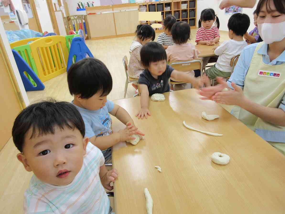 小麦粉粘土遊び