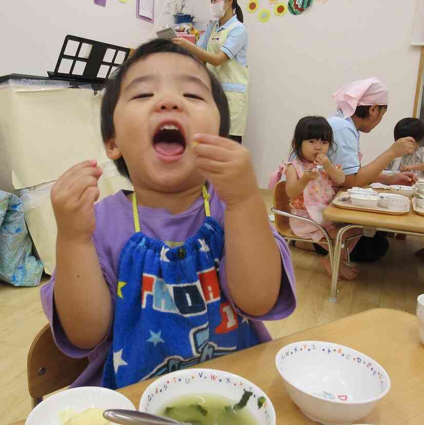 給食美味しいね！