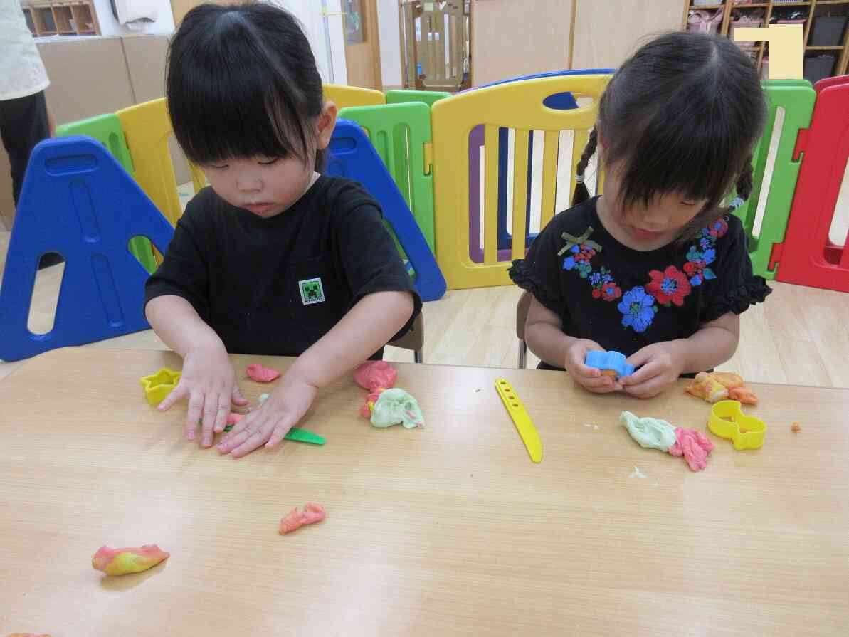 粘土べらや型抜き型も使ったよ