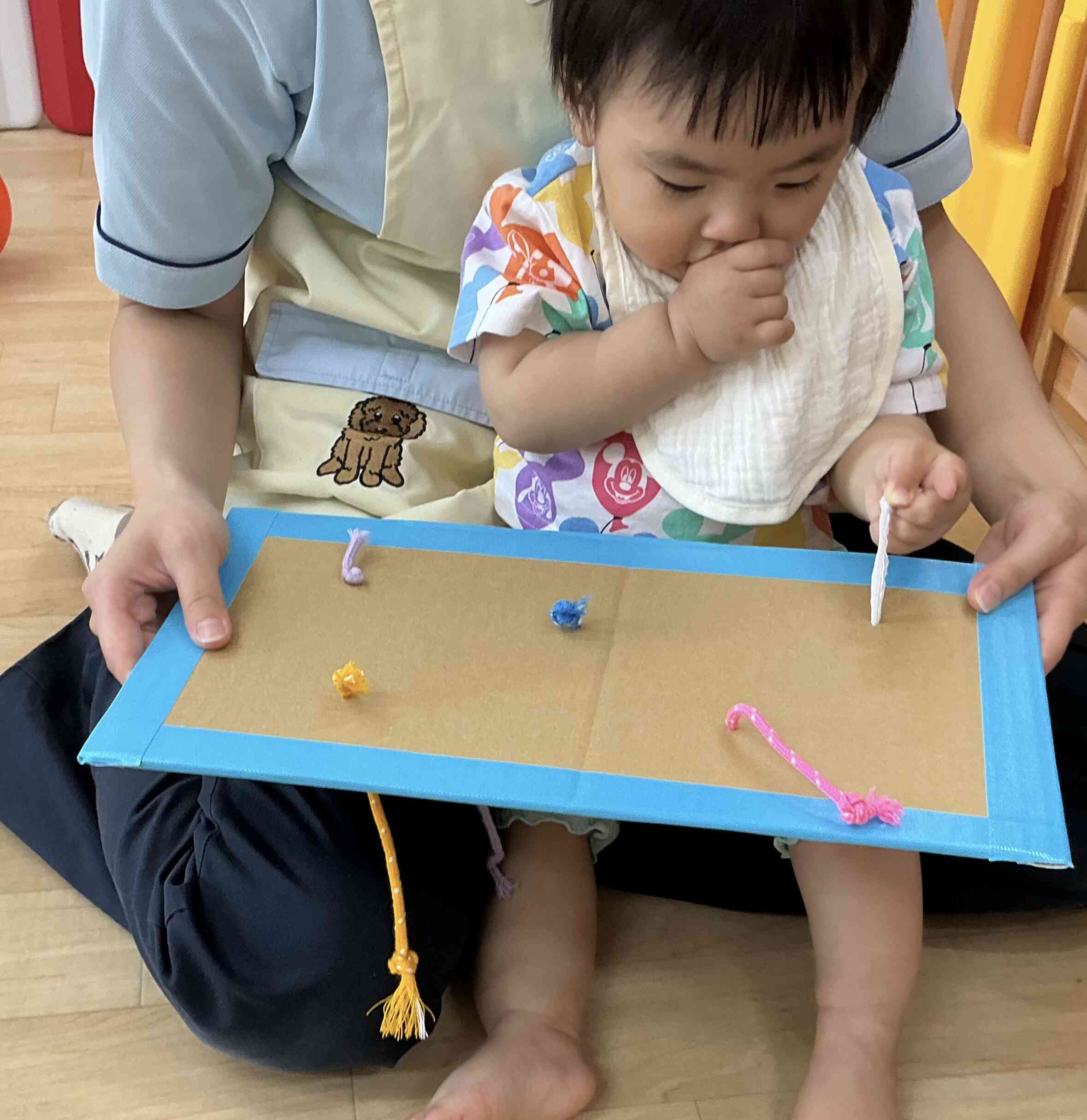 「ひもひっぱりんこ」
