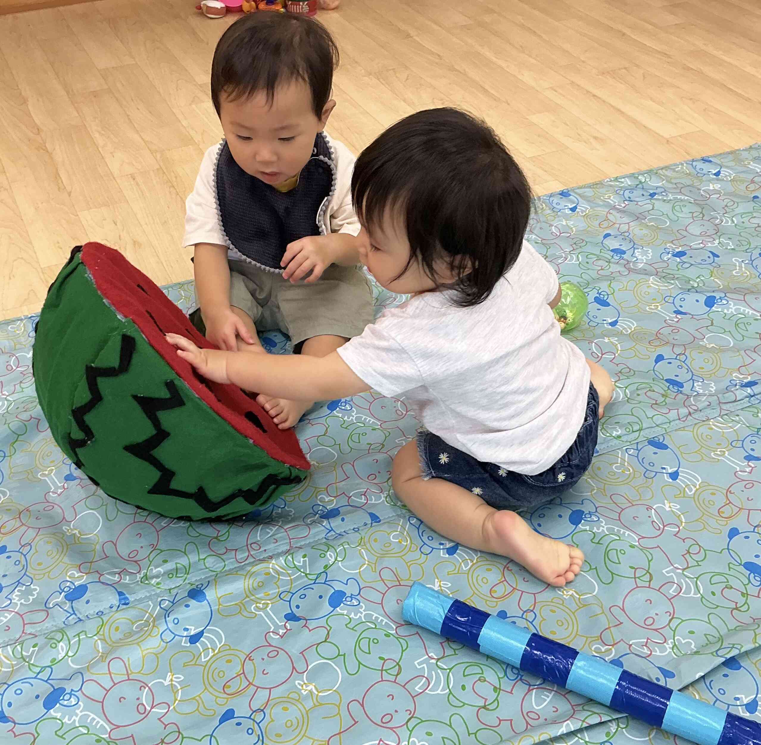 0歳児のお部屋では…？