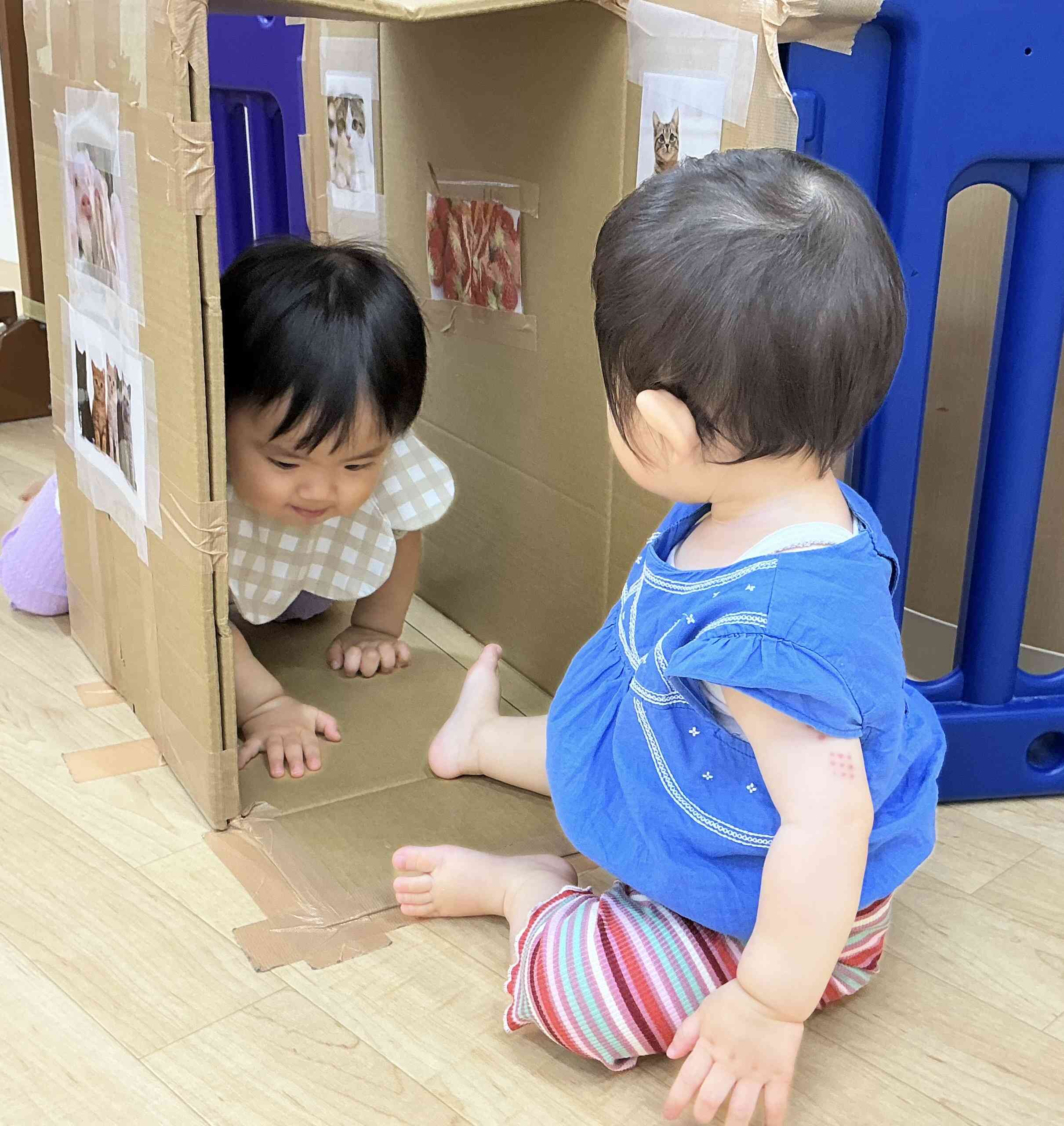 その後ろからもお友だちが来たよ！