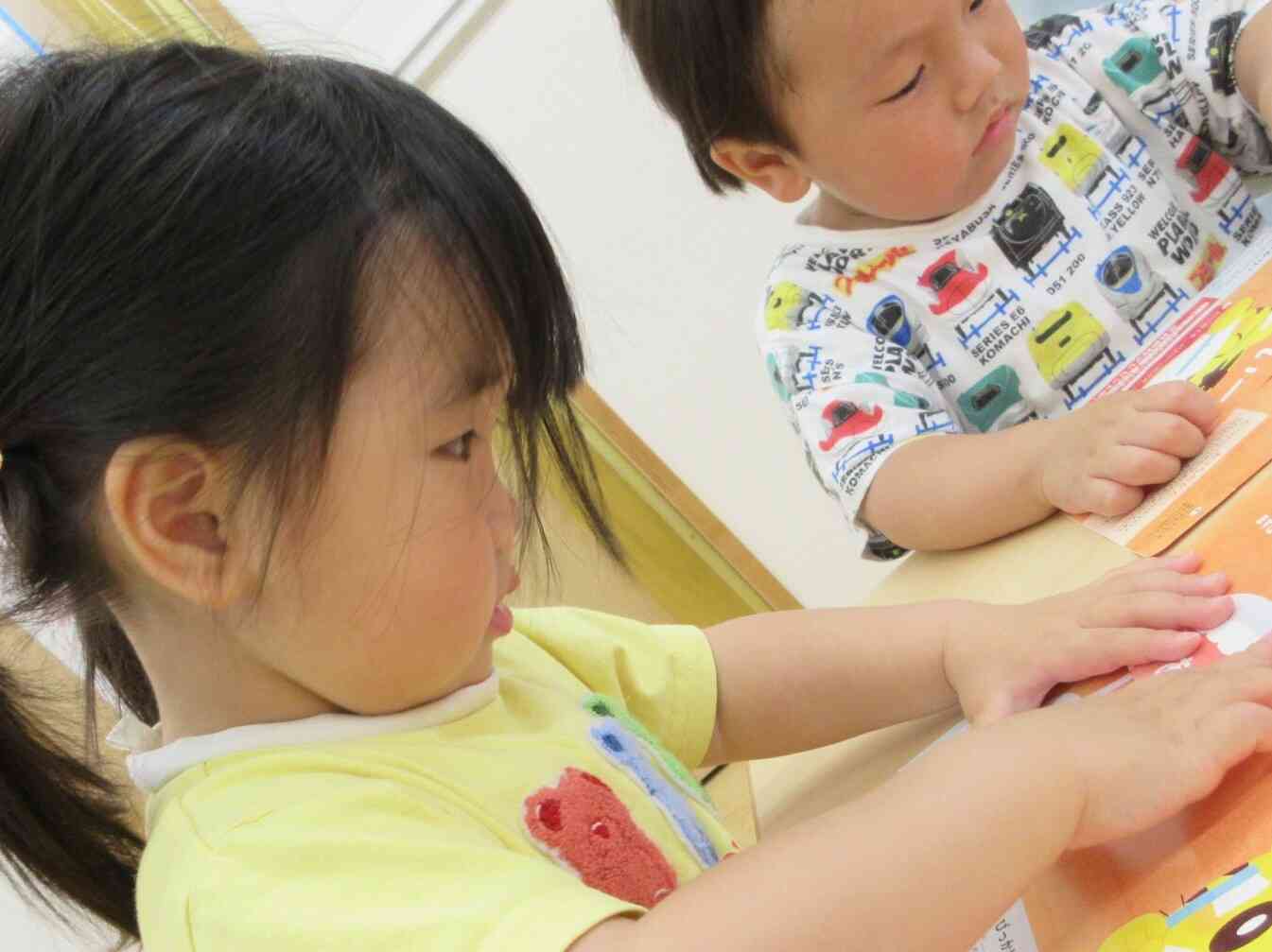 真剣に見ています！！