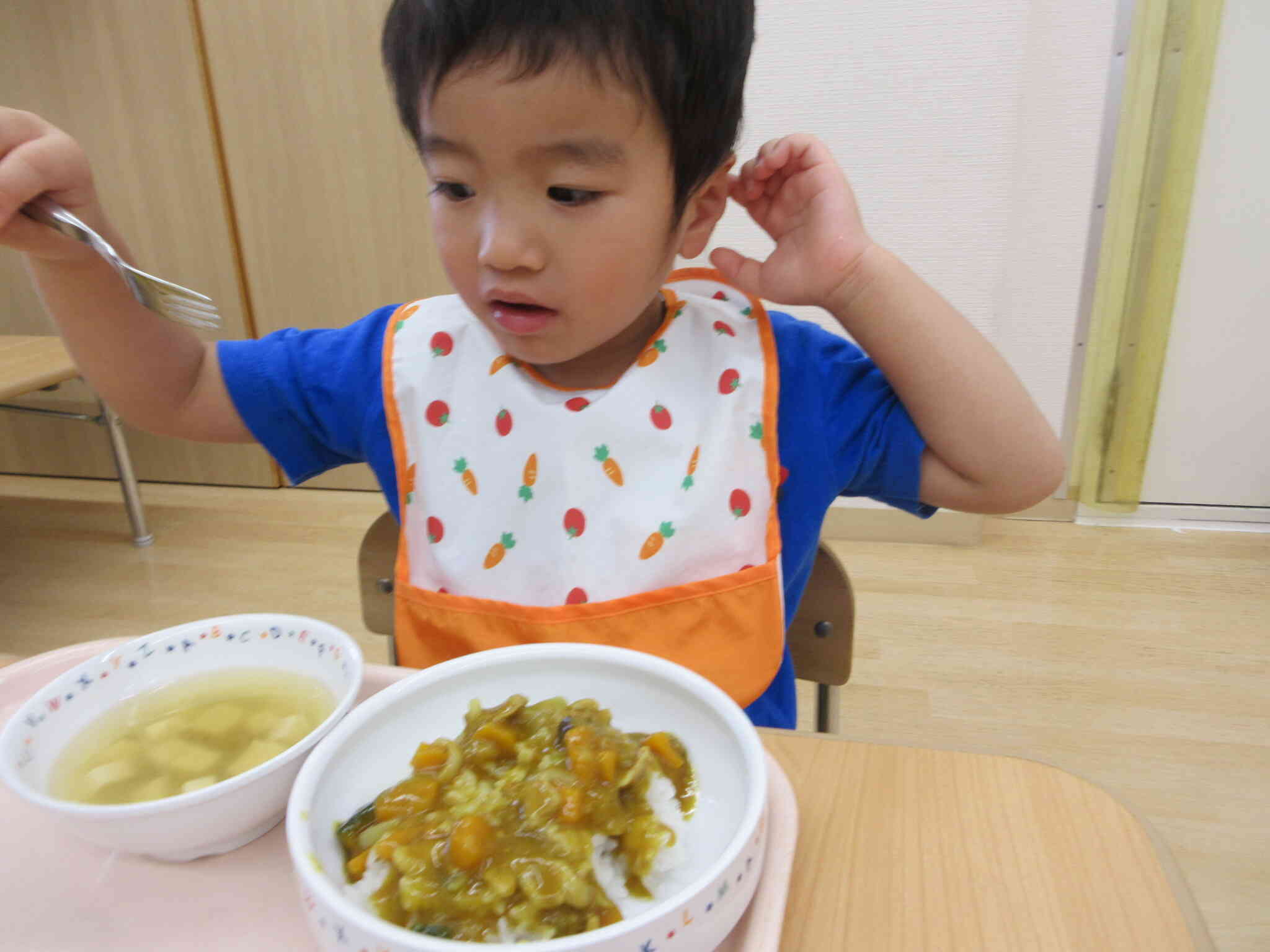 よ～し食べるぞ！！