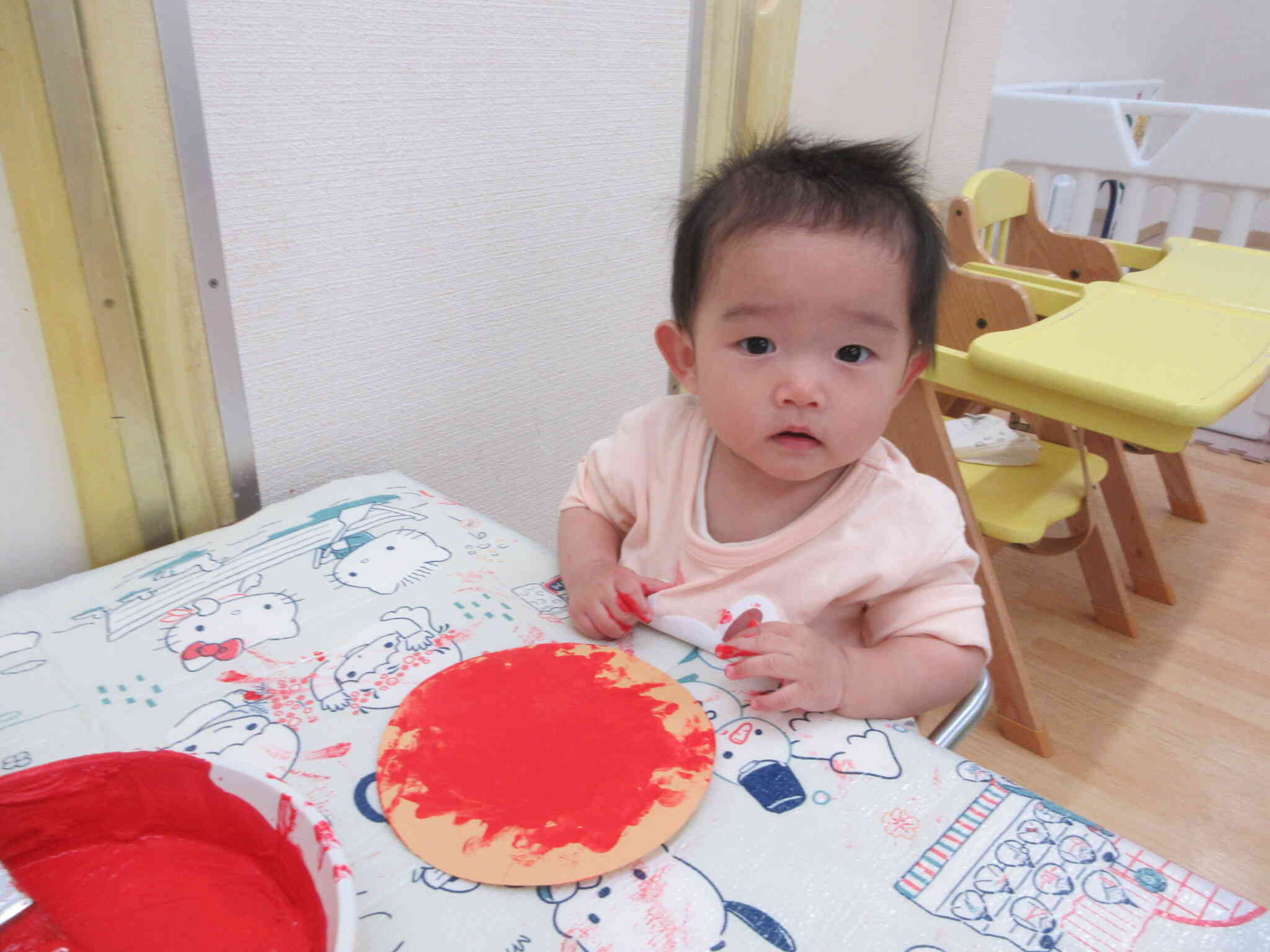 ０歳児のお友だちも作りました