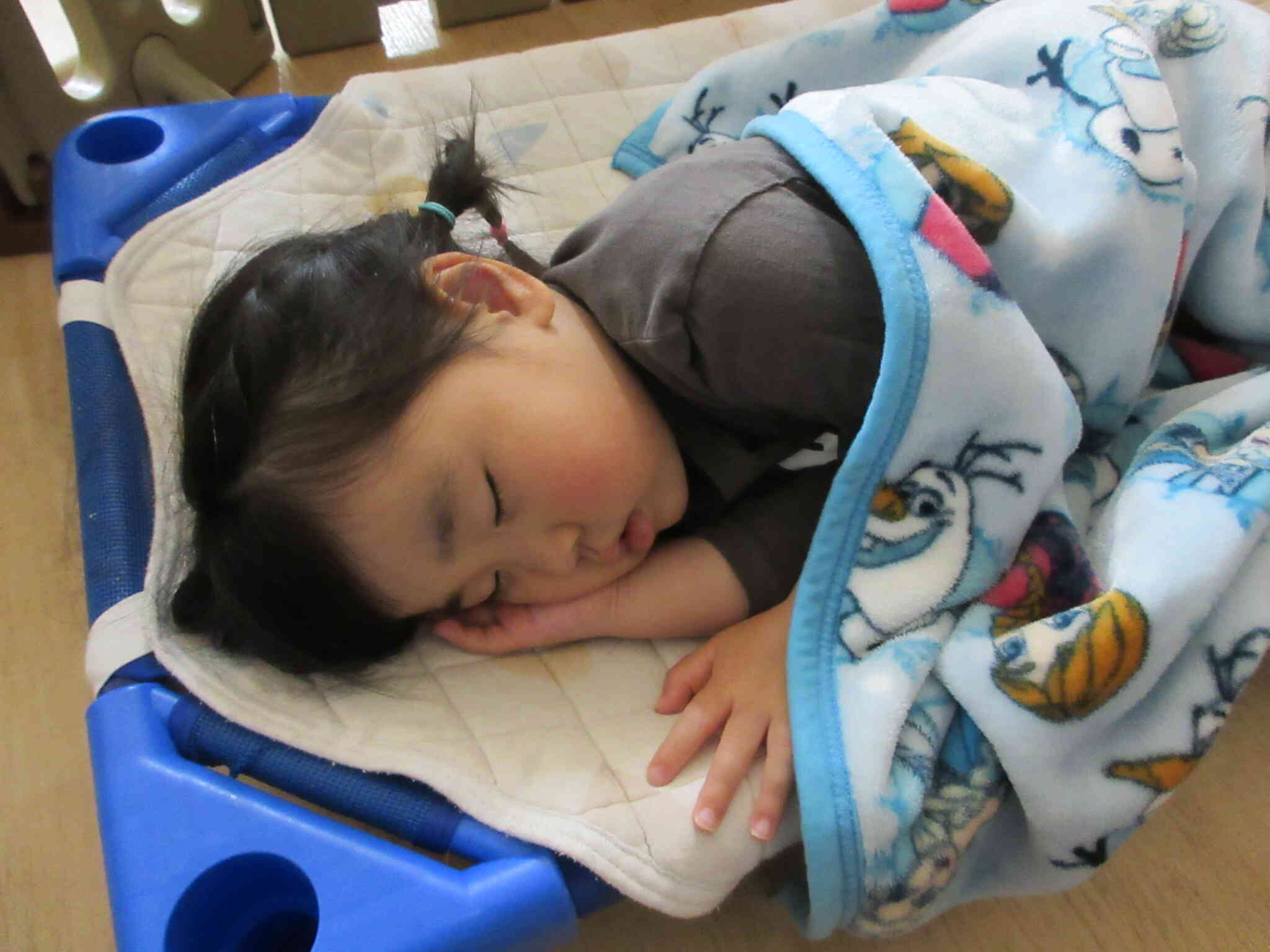 どんな夢を見ているのかな？