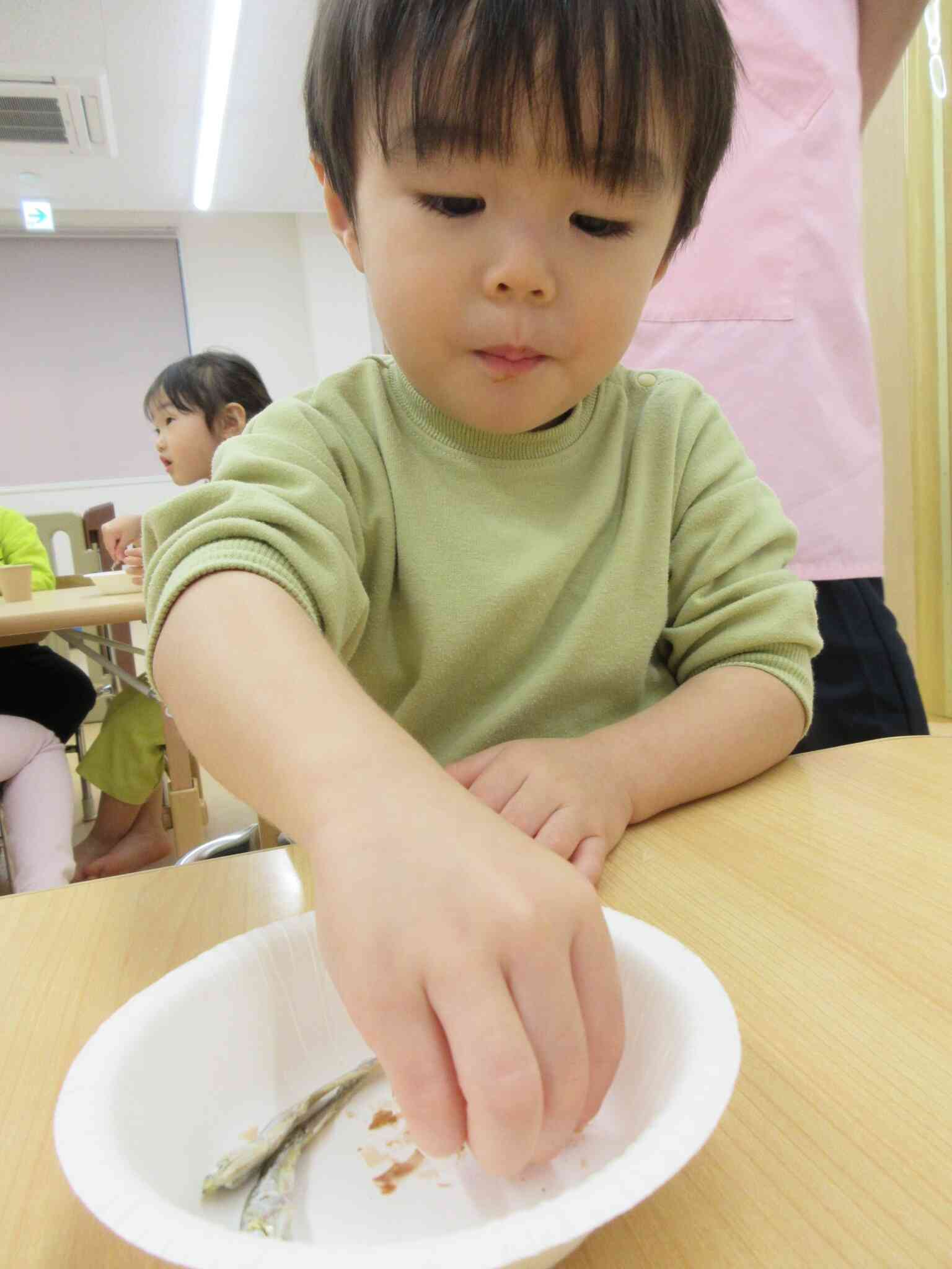 昆布を食べて、次はどれにしようかな？