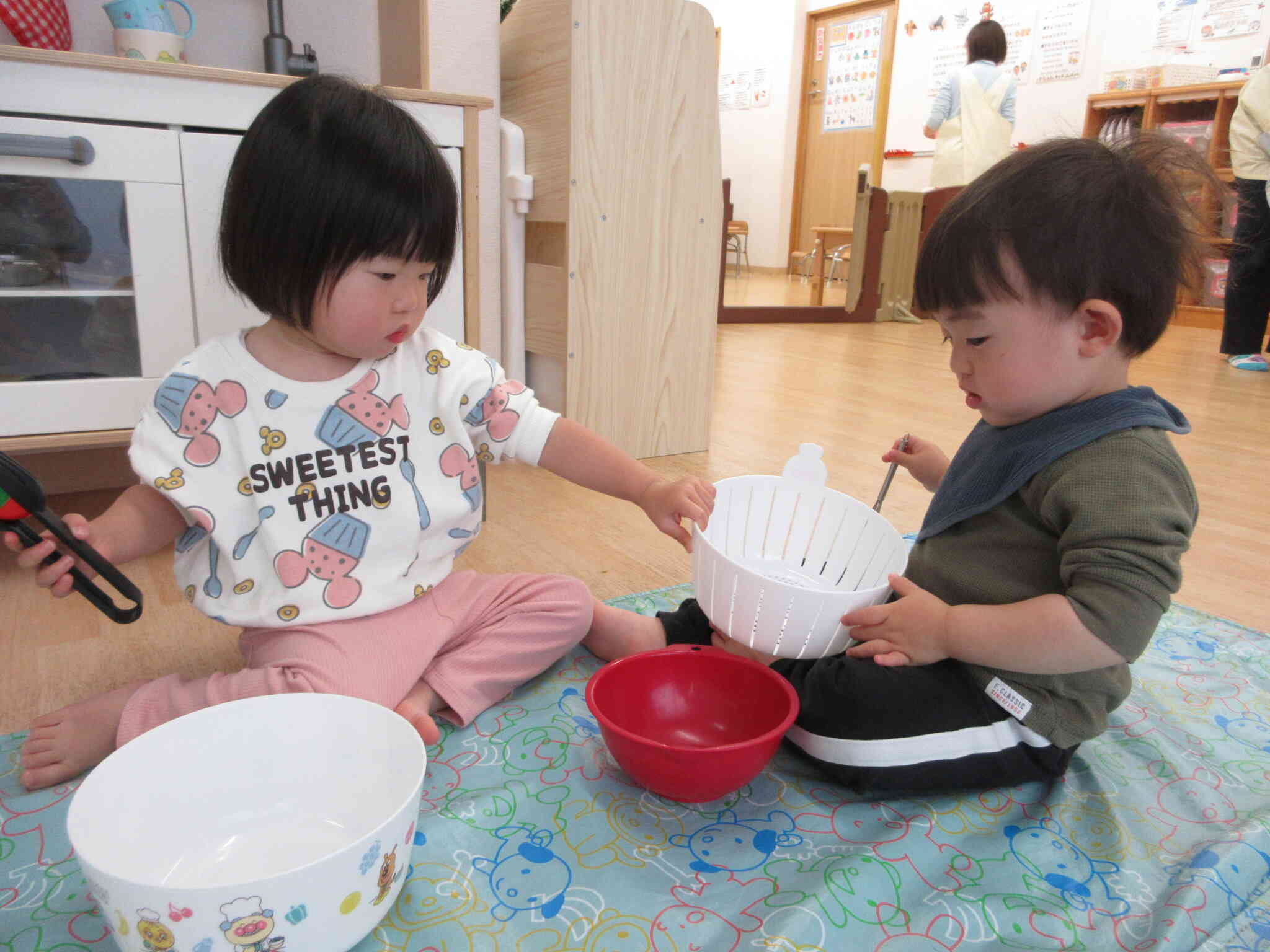 はいどうぞ・・・ともらいました(*^-^*)