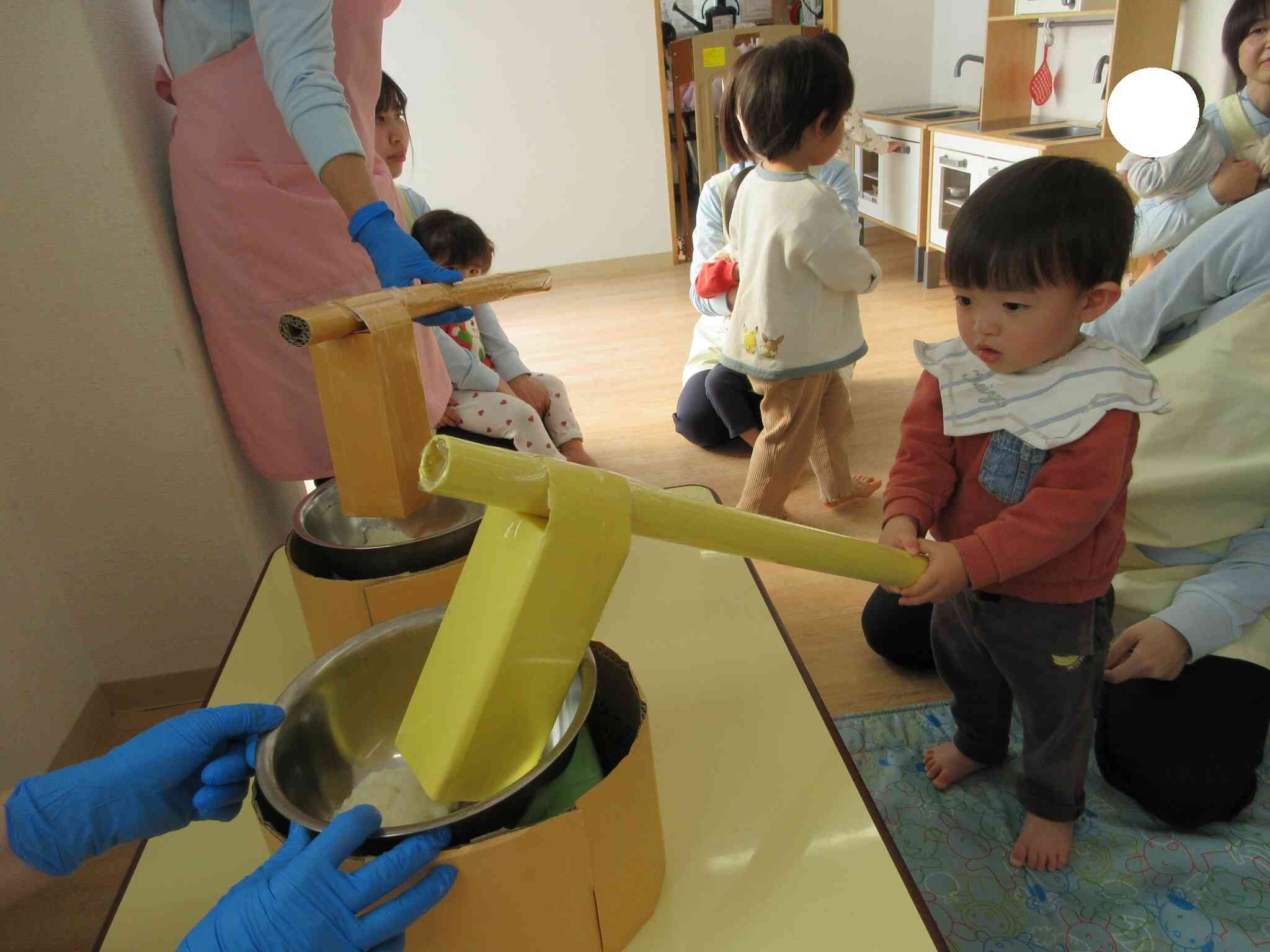 ペッタン・ペッタン