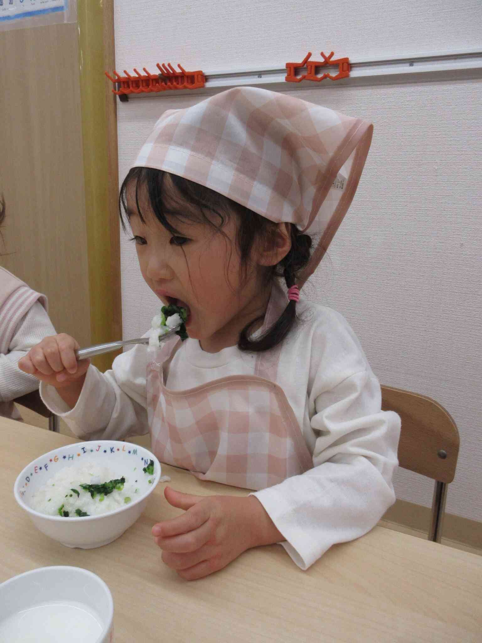 大きなお口でパクリ♪