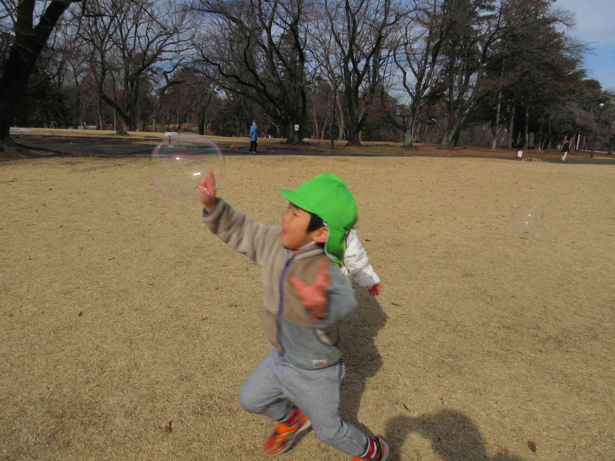 広場も大きいね～(#^^#)