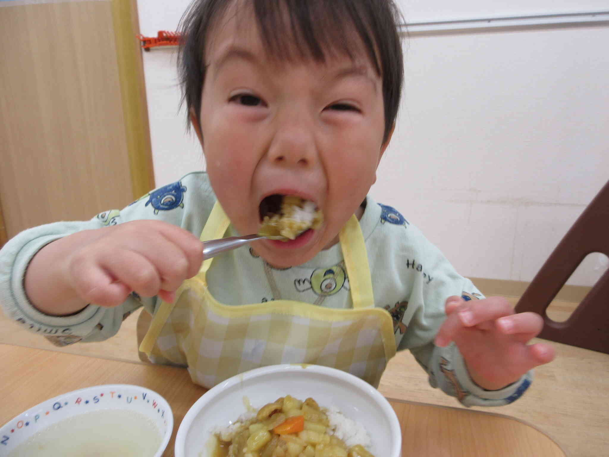 大きなお口で食べれたね～(*^-^*)