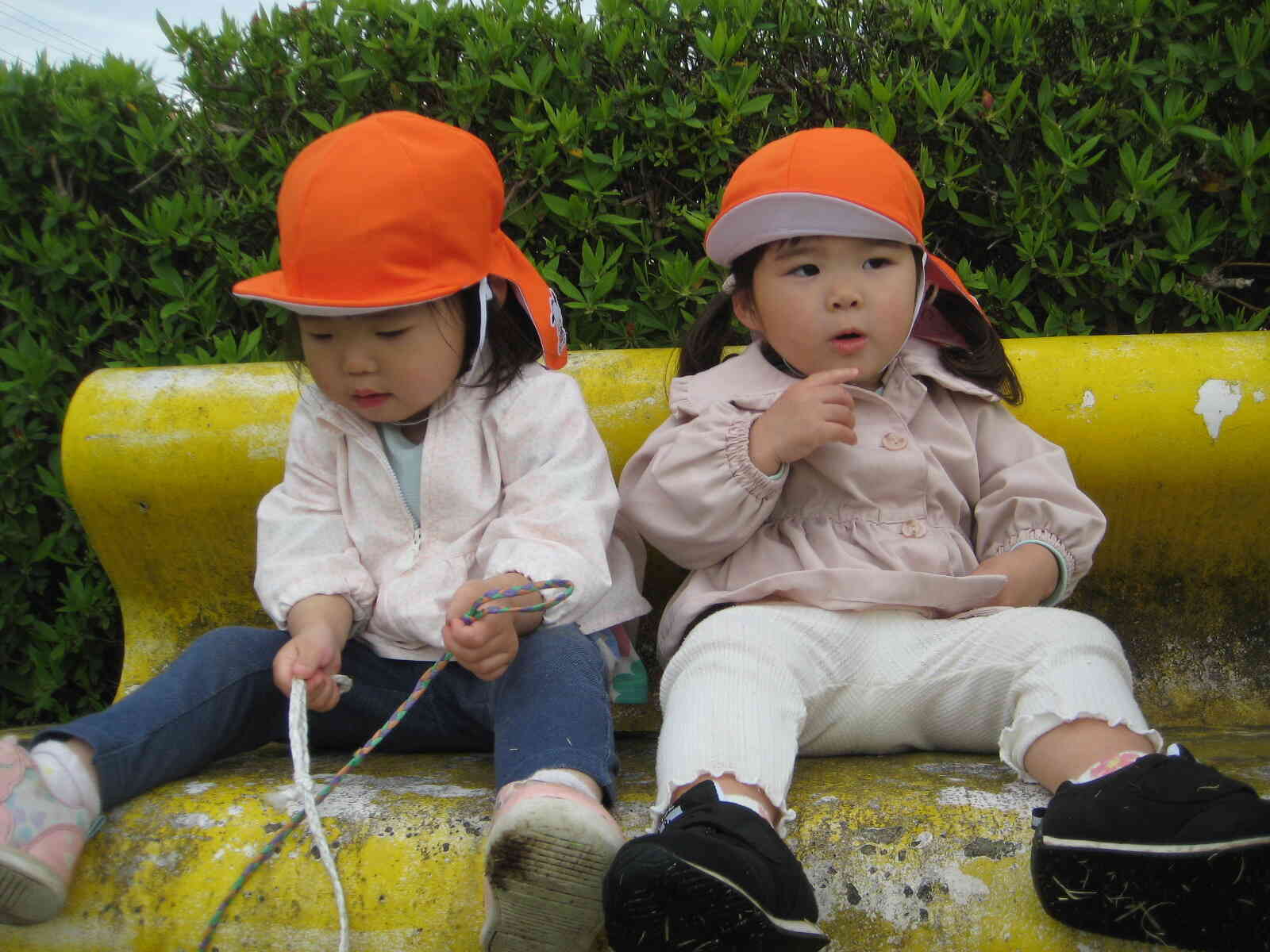 ベンチに座ってみたり・・・