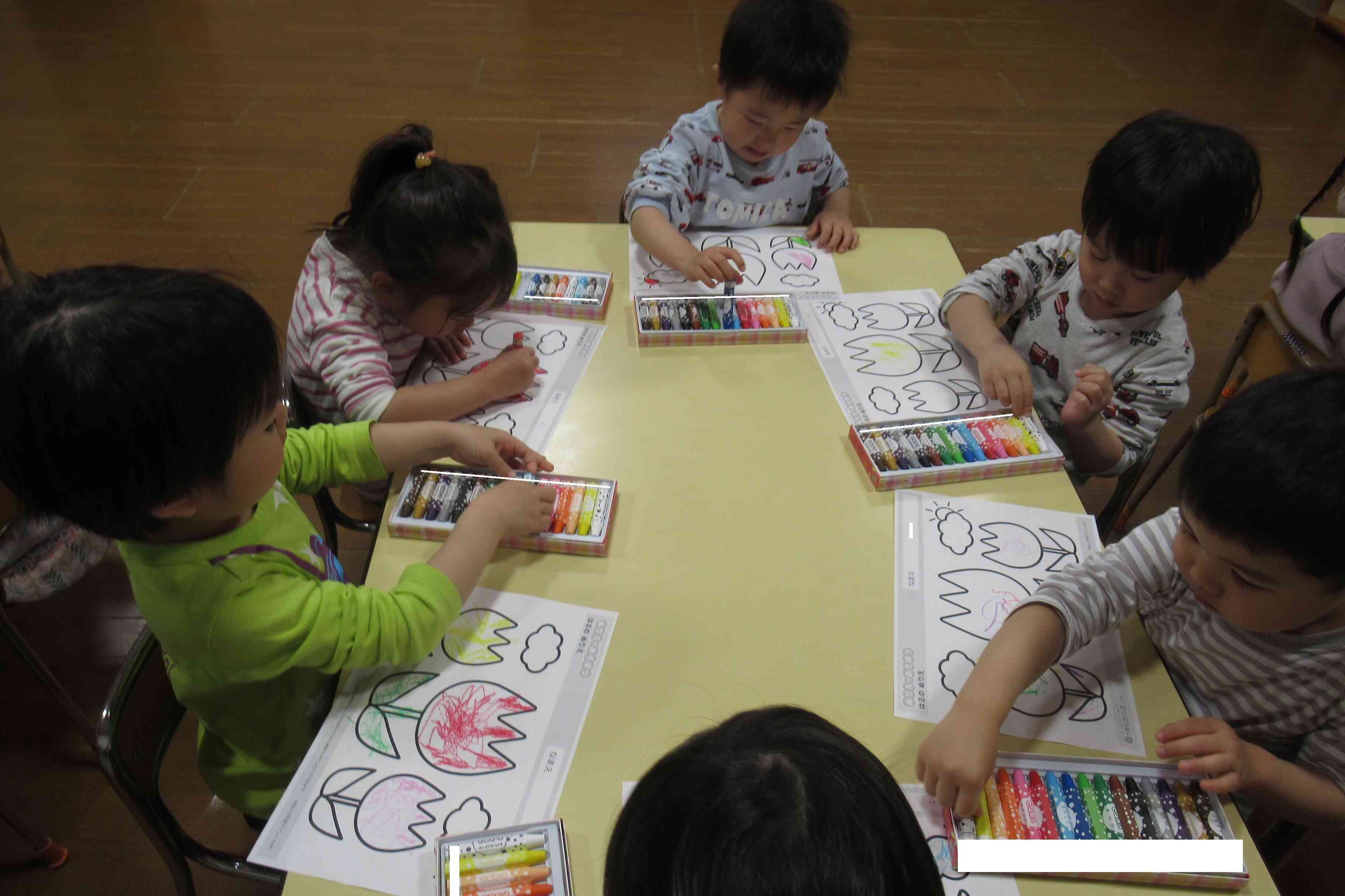 『ぬりえをしたよ』