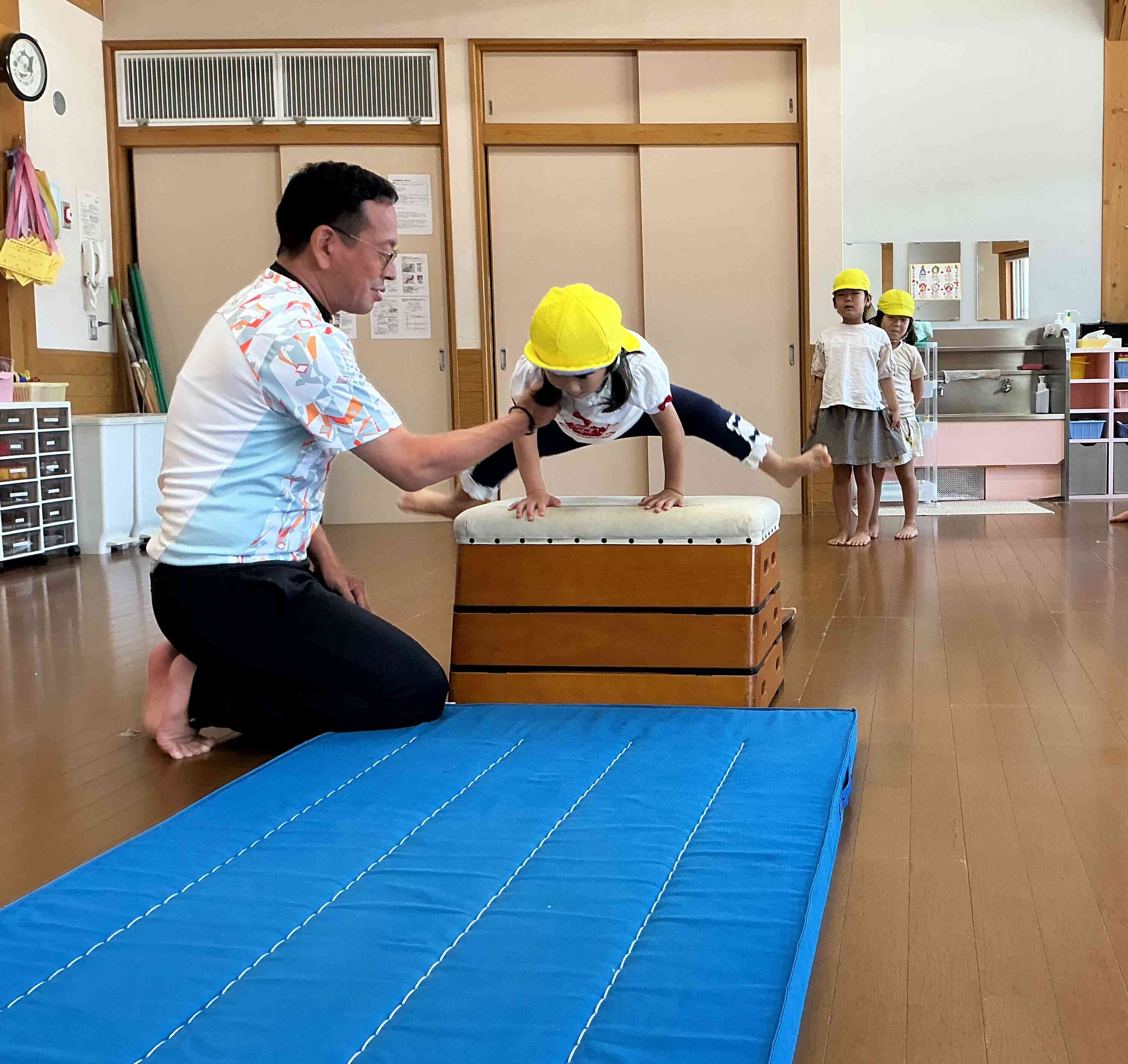 体操教室(ぱんだ組、きりん組)