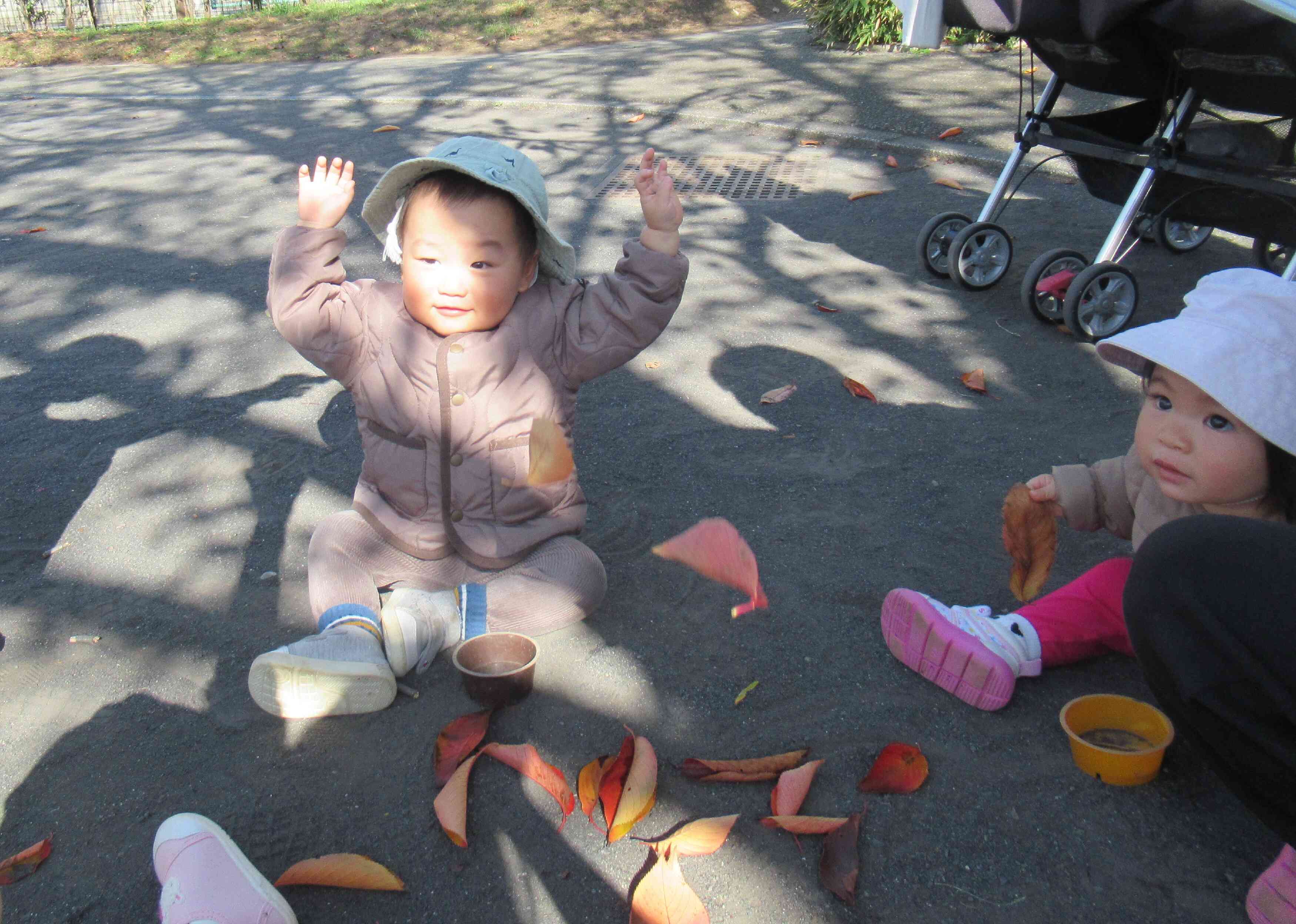 お散歩（0歳児クラス）