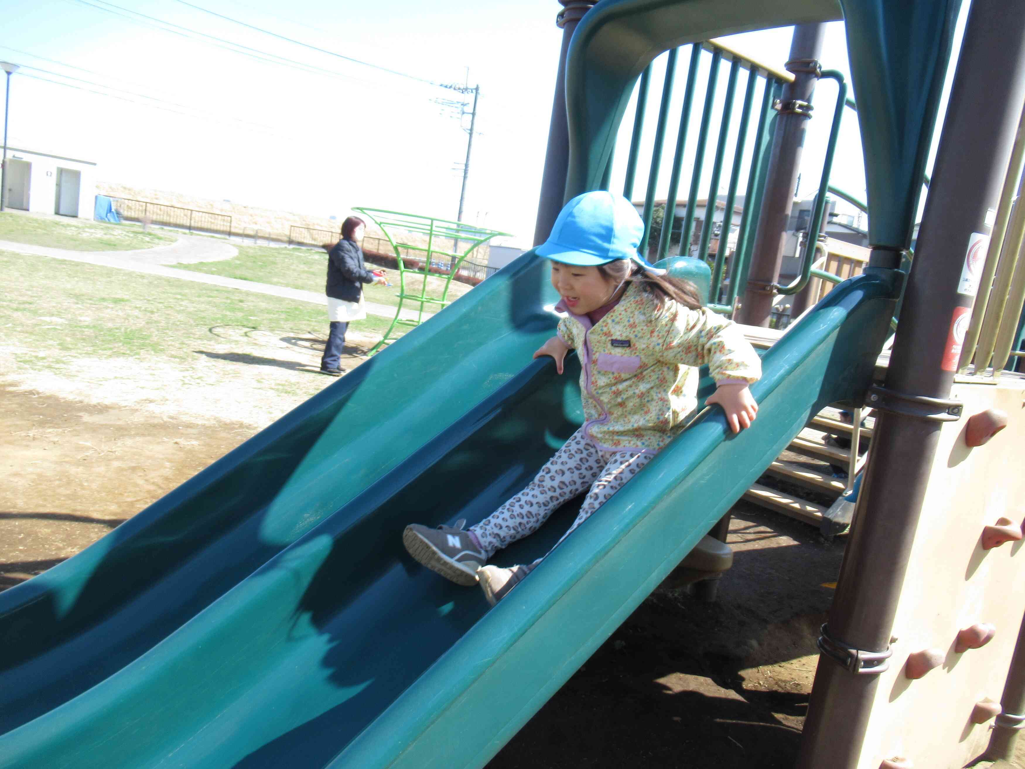 お散歩（２歳児クラス）