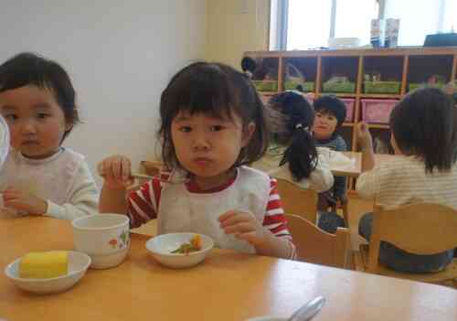 お給食でも上手スプーンを使ったよ！