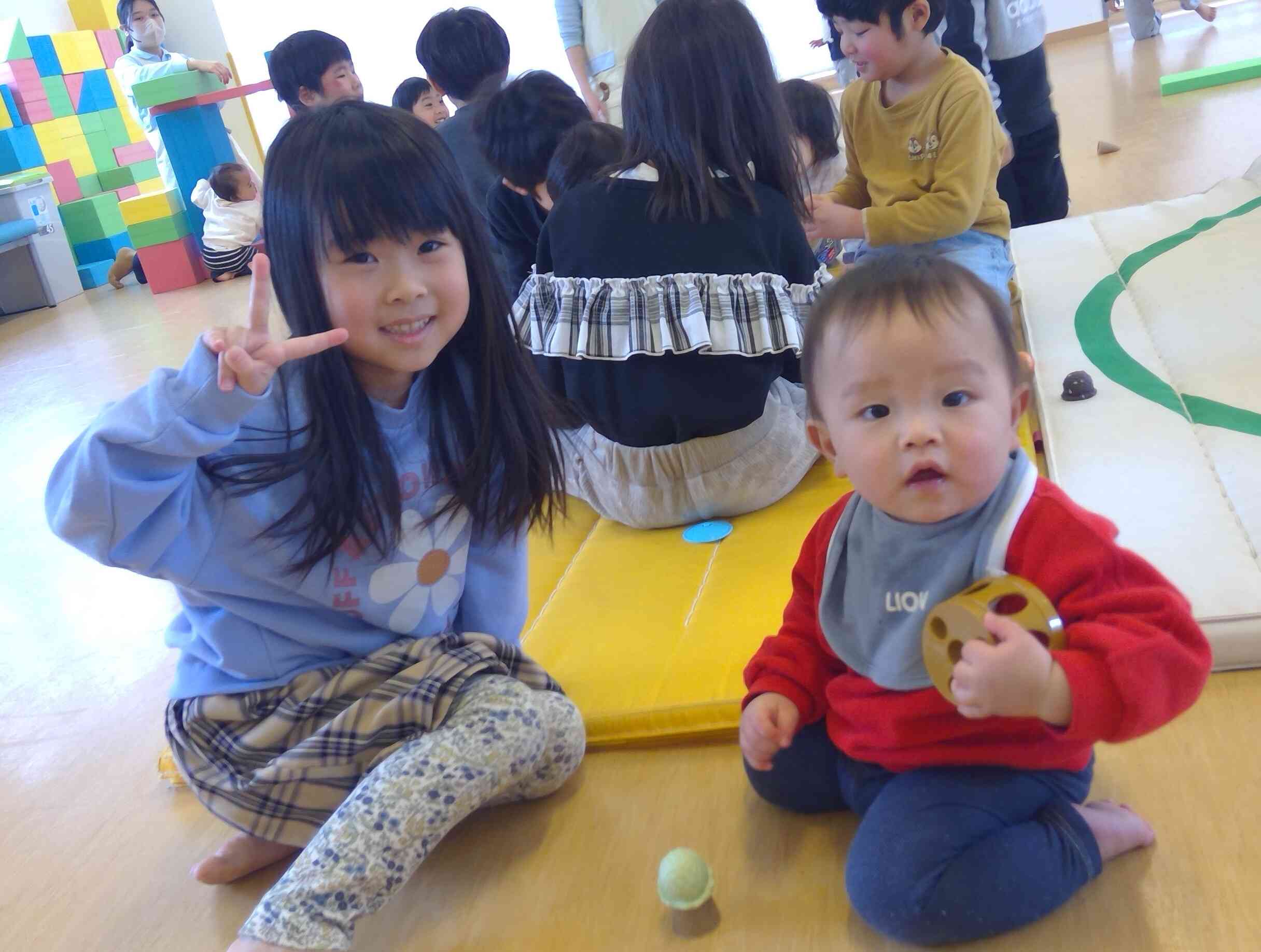 ５人の子育児中 スニーカー キッズ ジュニア 子供 靴 スリッポン 黒 ブラック