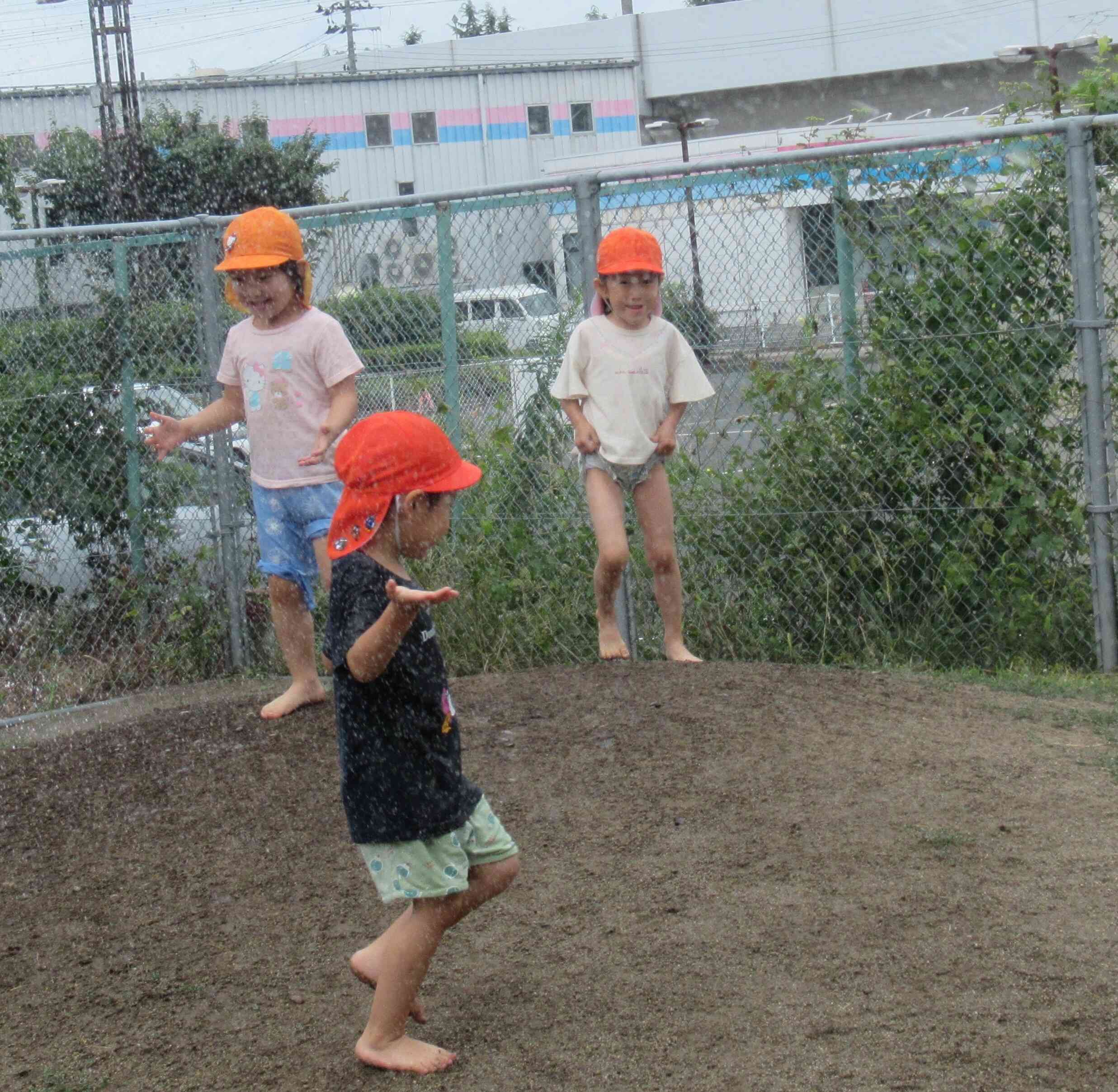 シャワー遊び（ぱんだ組）