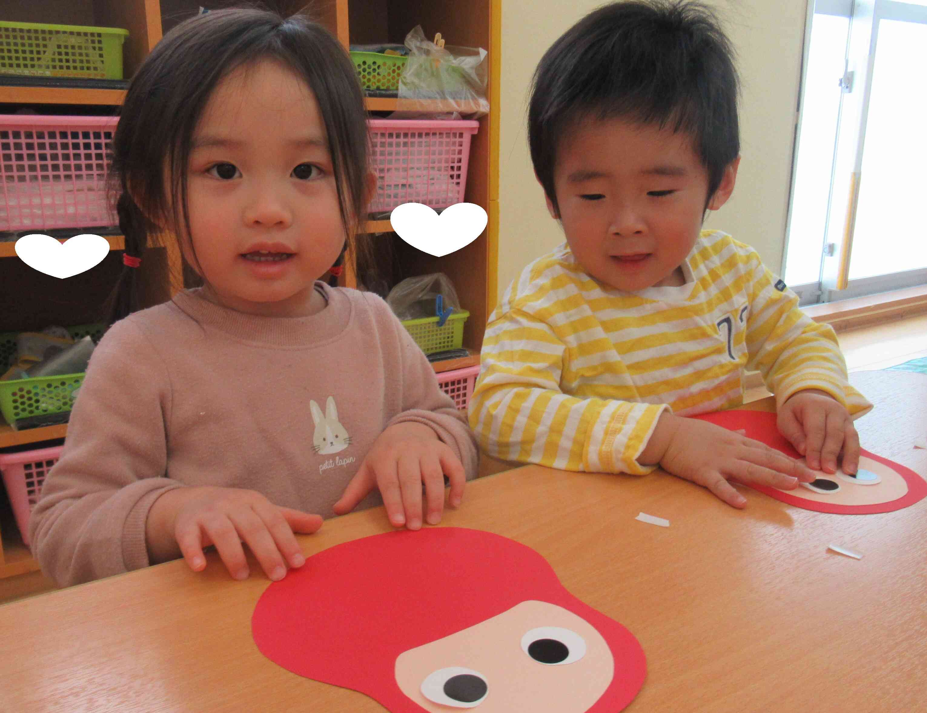 だるま製作の様子｜ニチイキッズ仙北町駅保育園｜ニチイキッズ