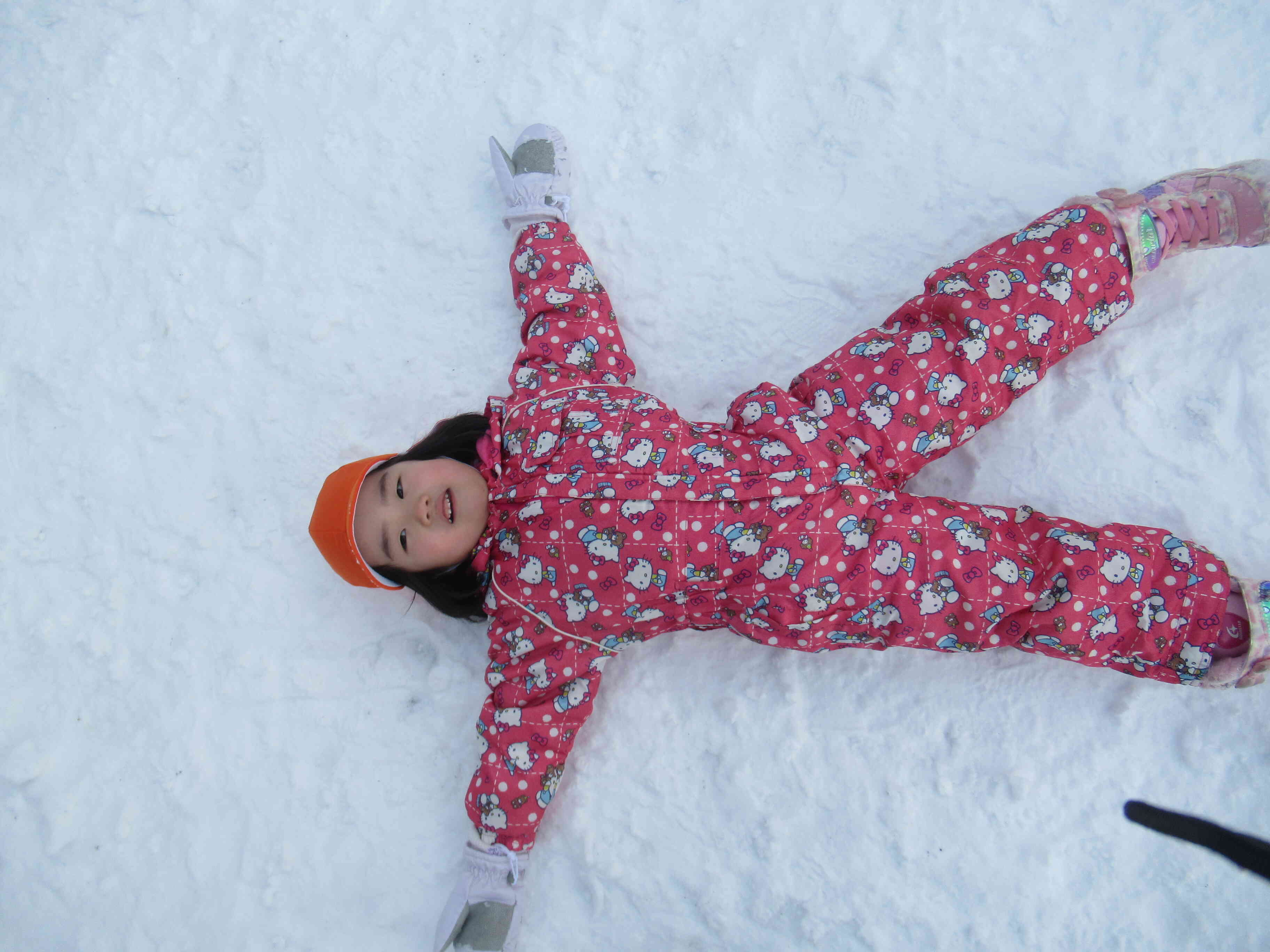 雪の上気持ちいい～